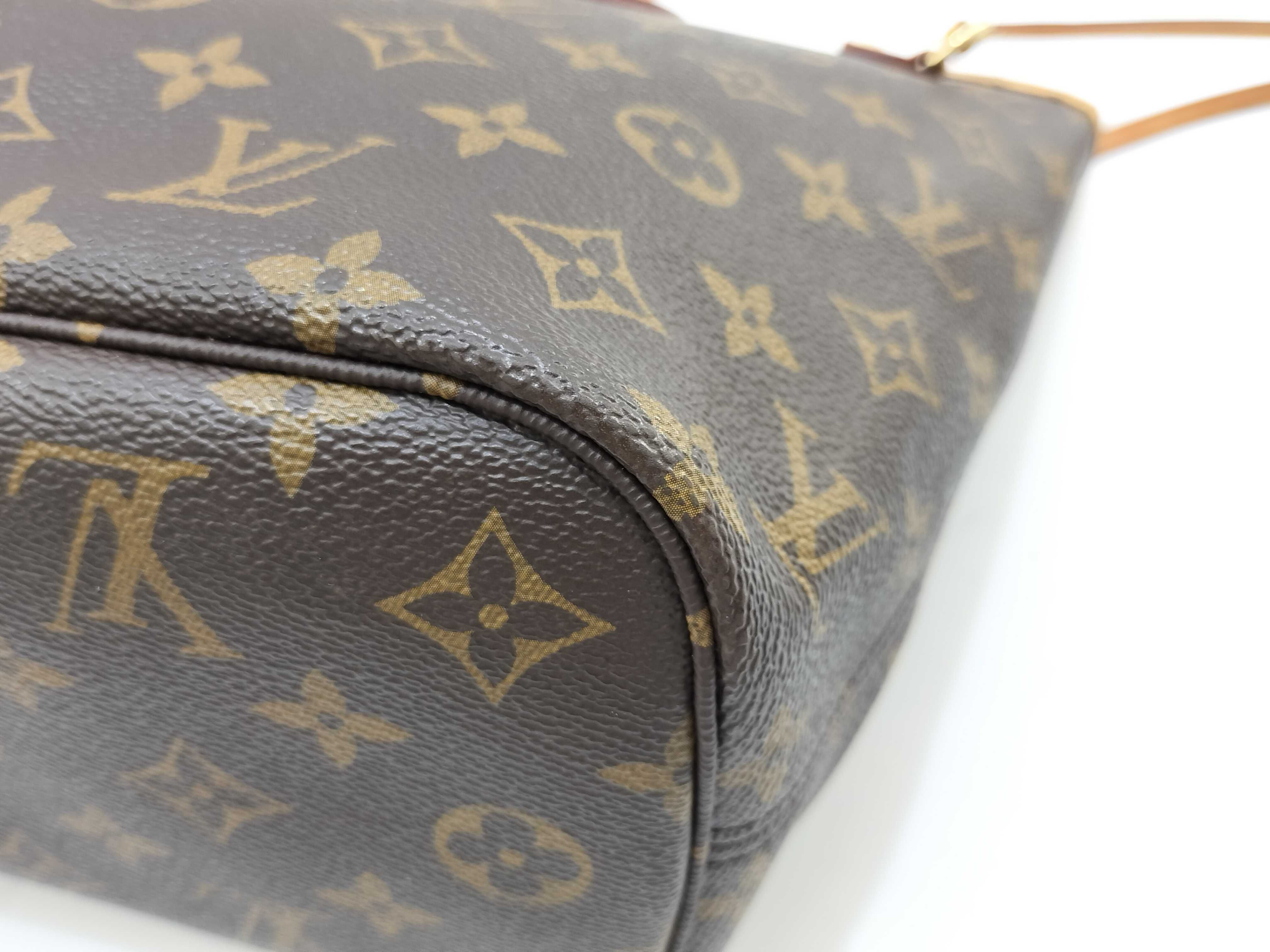 Monogram Louis Vuitton Monogram Neverfull PM Tote Bag — view 5