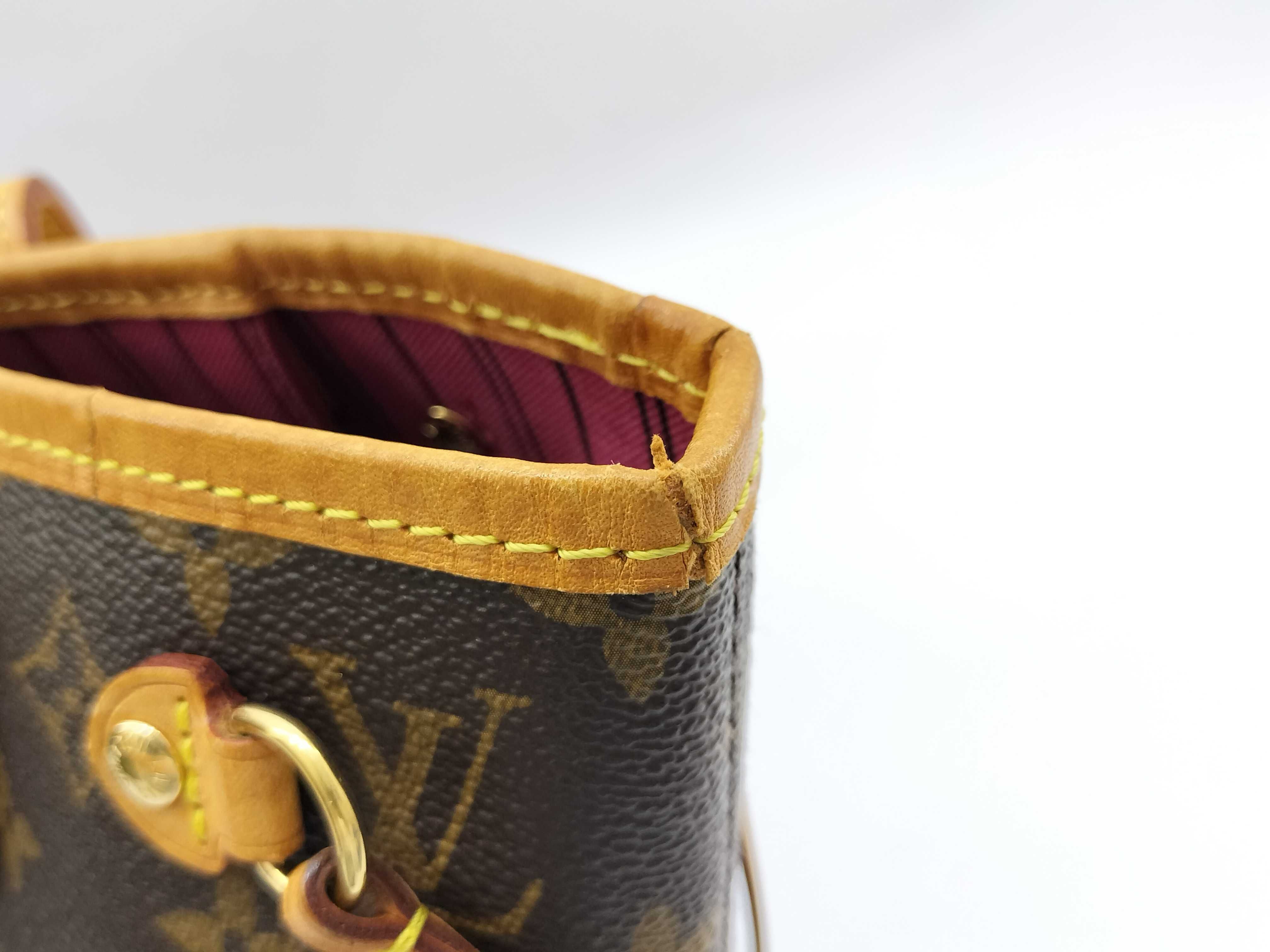 Monogram Louis Vuitton Monogram Neverfull PM Tote Bag — view 9