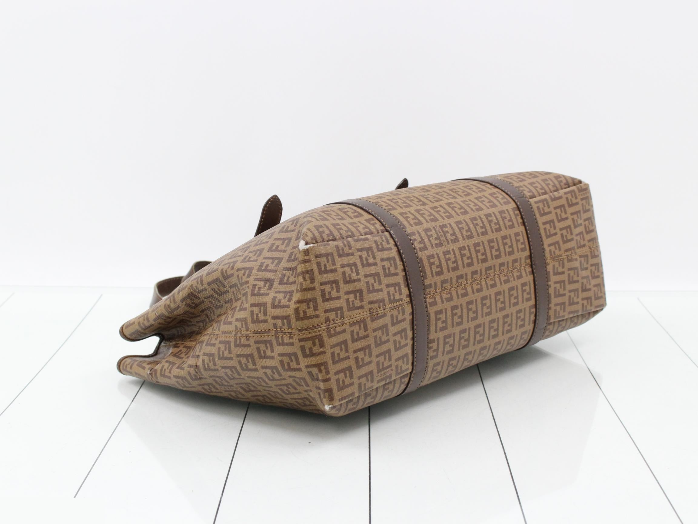 handbag — view 5