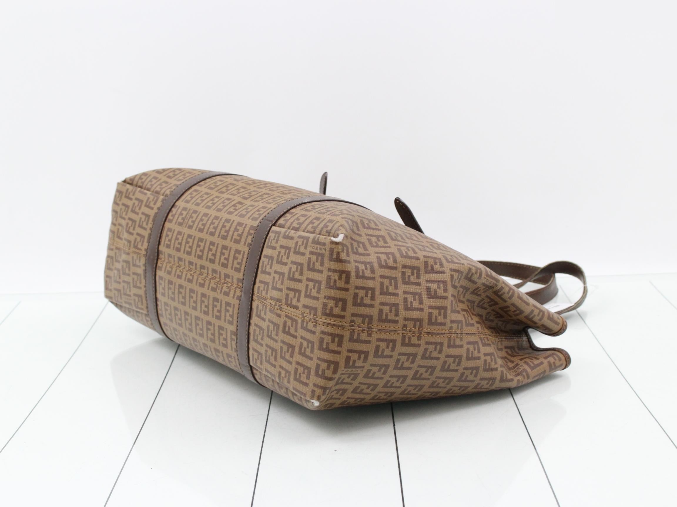 handbag — view 6