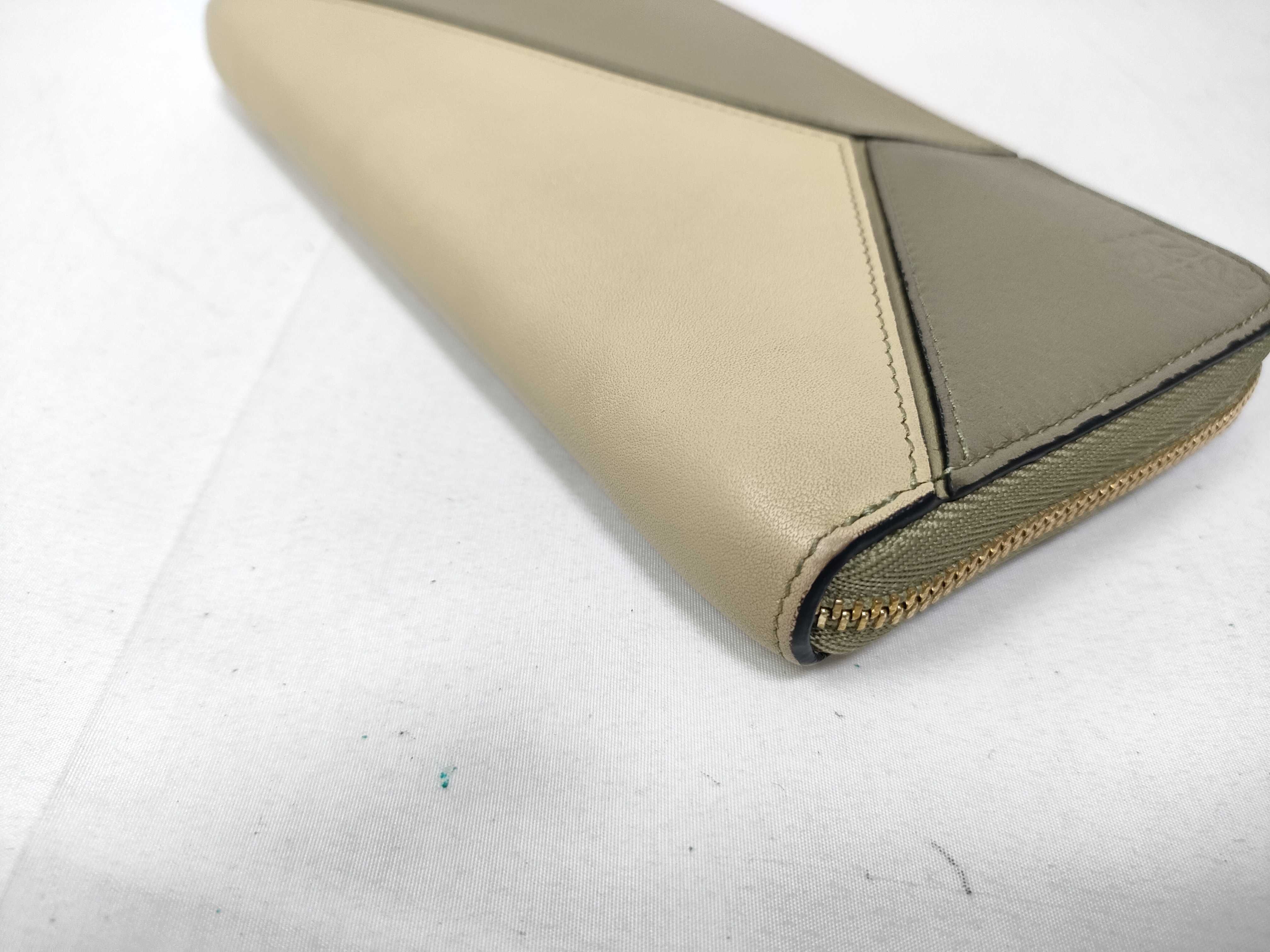 Puzzle Zip Around Wallet Box Bag Wallet — view 3