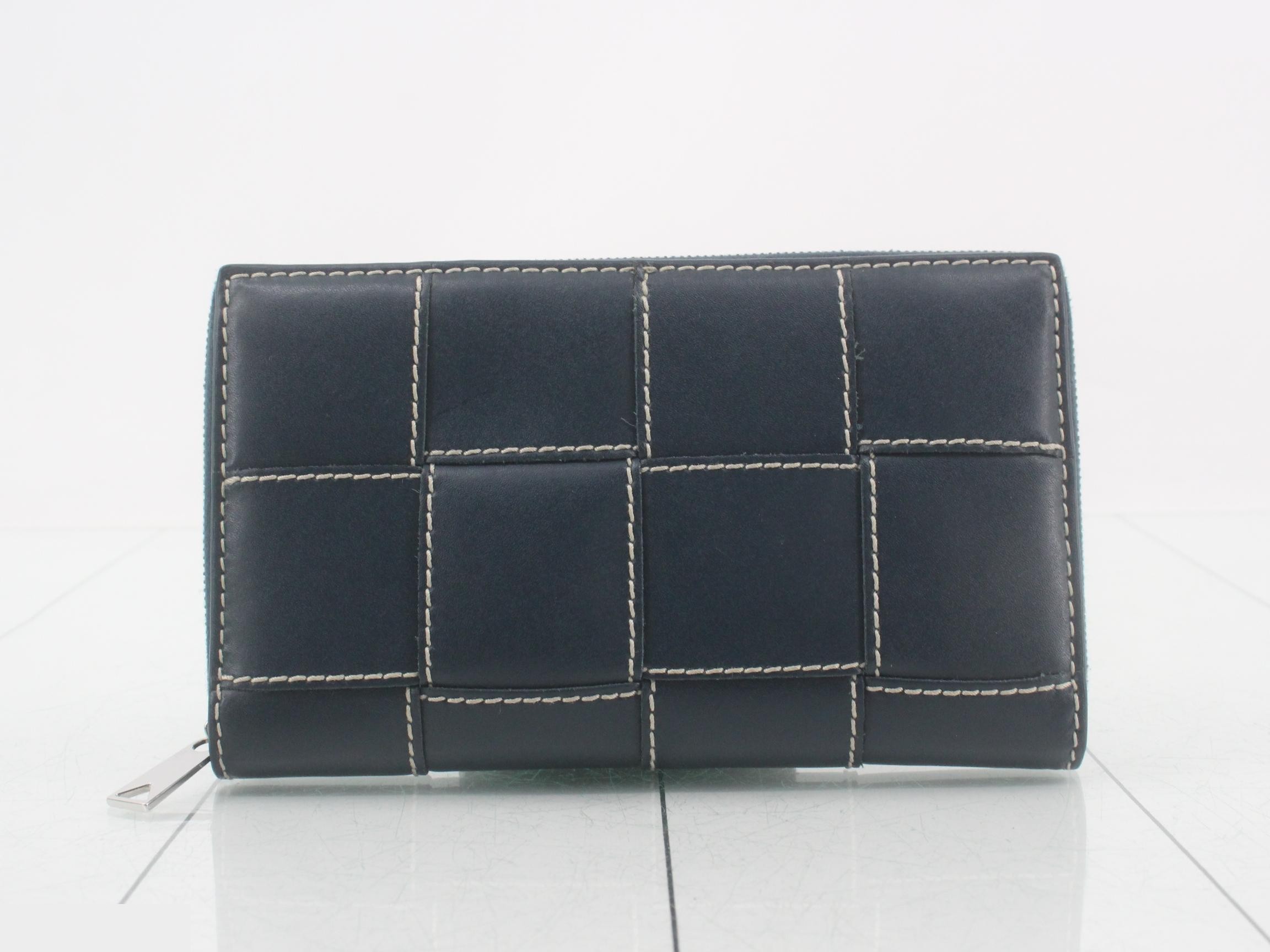 Intrecciato (bags) and wallets