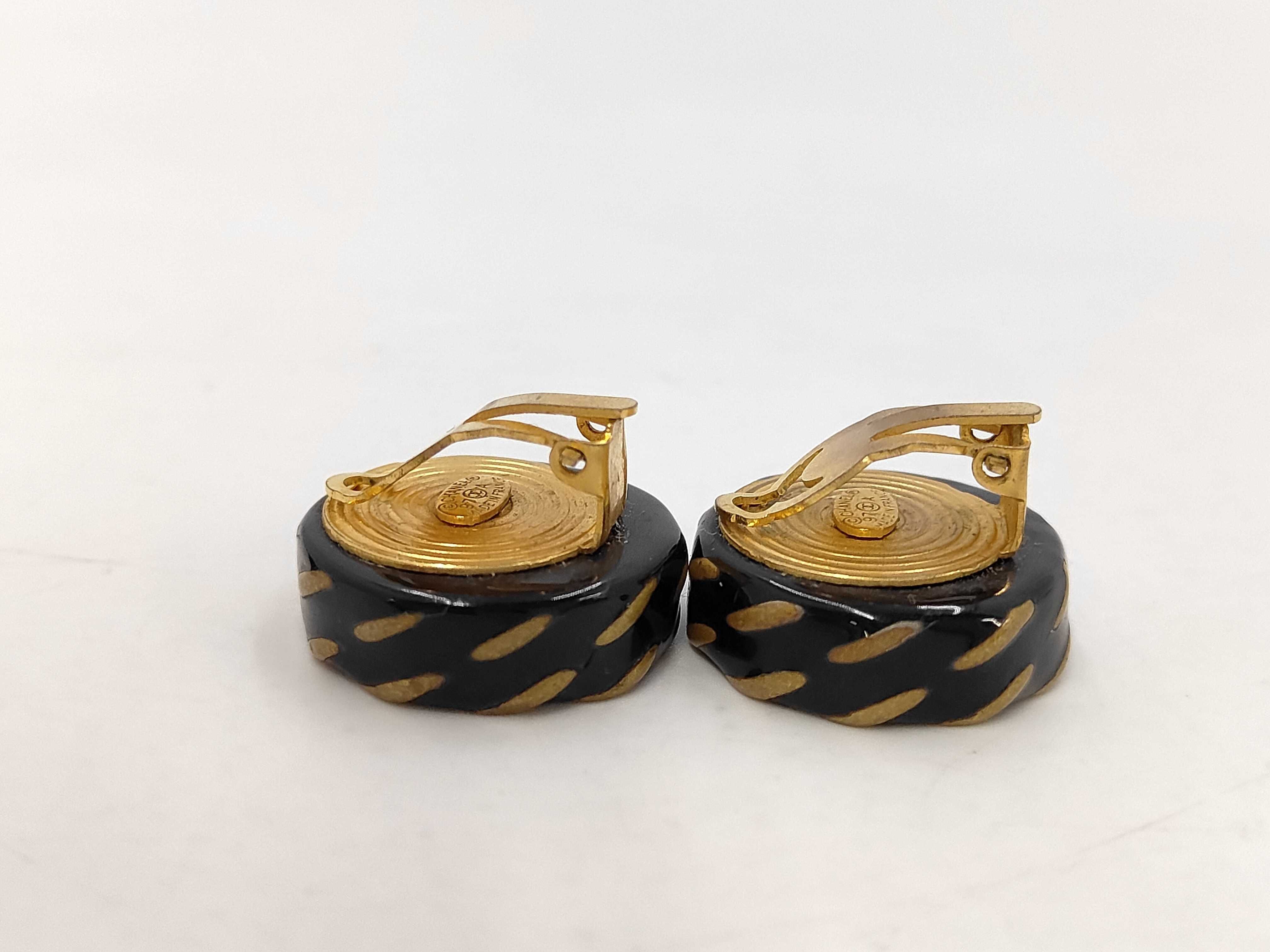 earrings — view 6