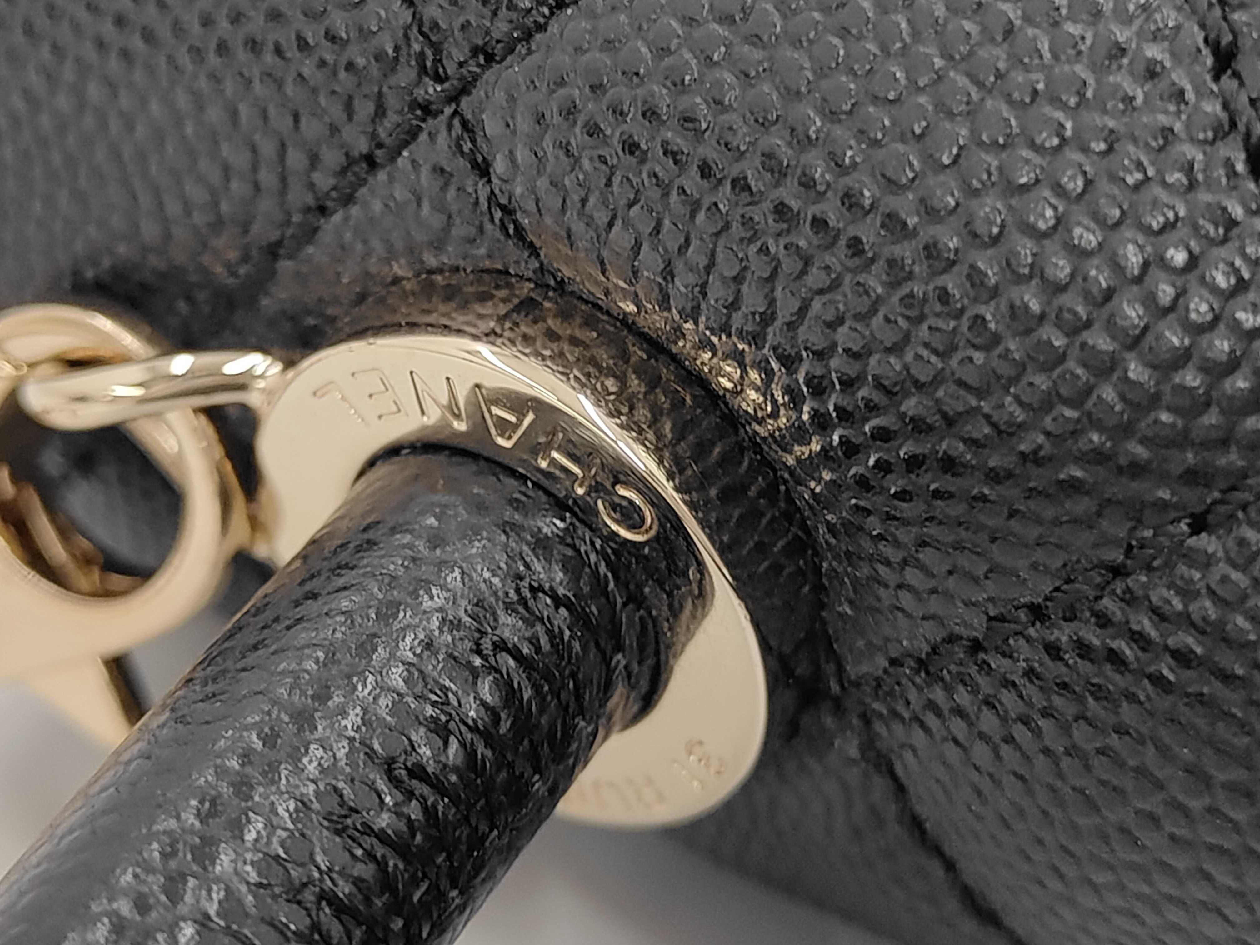 Coco Handle XXS 19 Caviar Skin Gold Hardware 2-way Handbag Chain Shoulder Bag 30 Series AS2215 Black Shoulder Bag — view 6