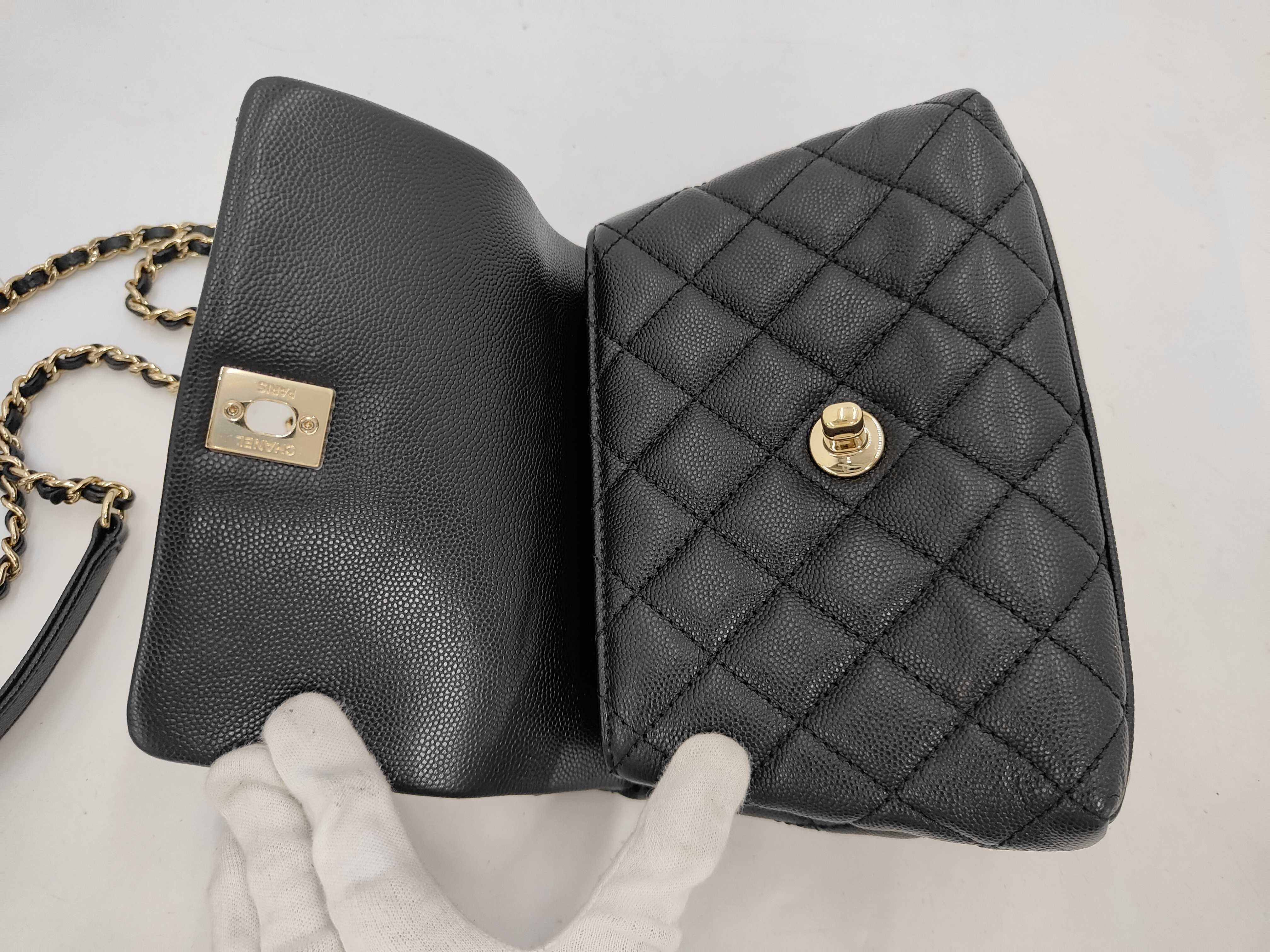 Coco Handle XXS 19 Caviar Skin Gold Hardware 2-way Handbag Chain Shoulder Bag 30 Series AS2215 Black Shoulder Bag — view 10