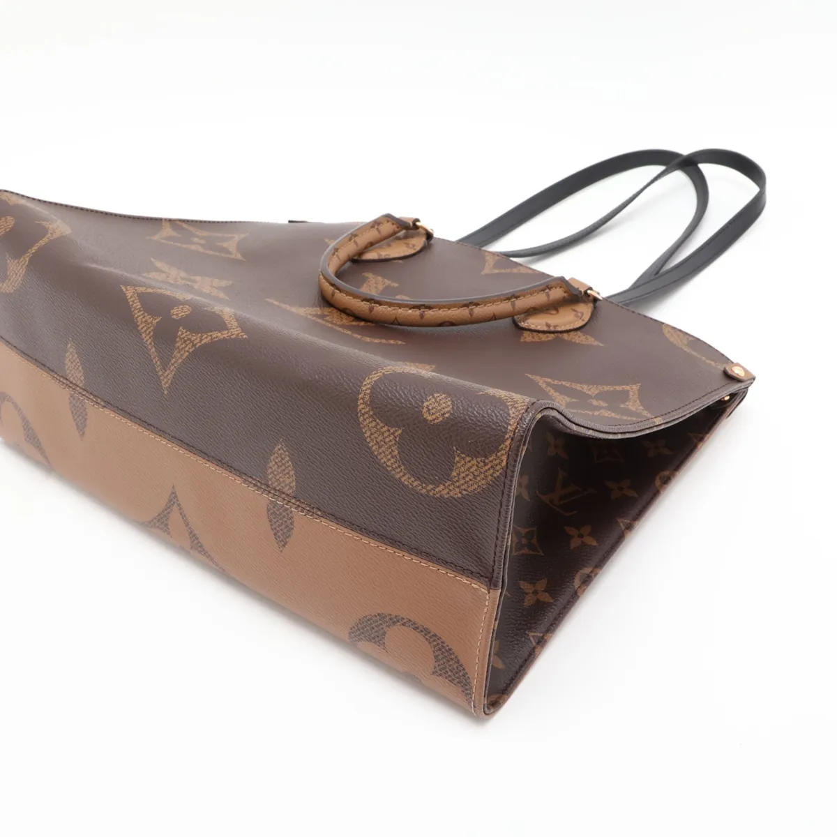 Giant Monogram Reverse OnTheGo MM M45321 Brown (RFID detected) — view 3