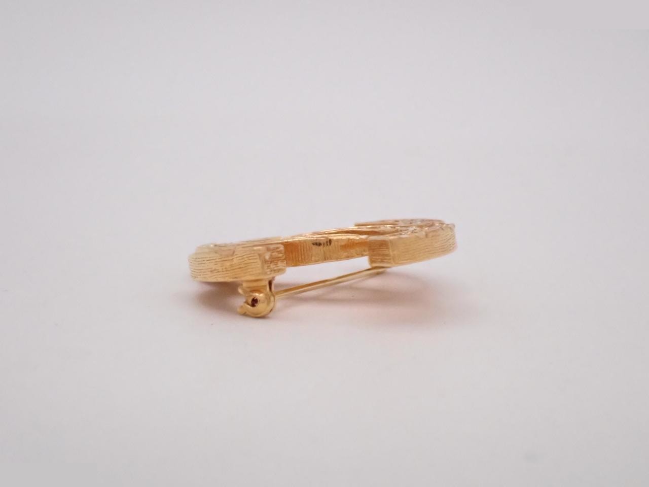 GP Brooch — view 3