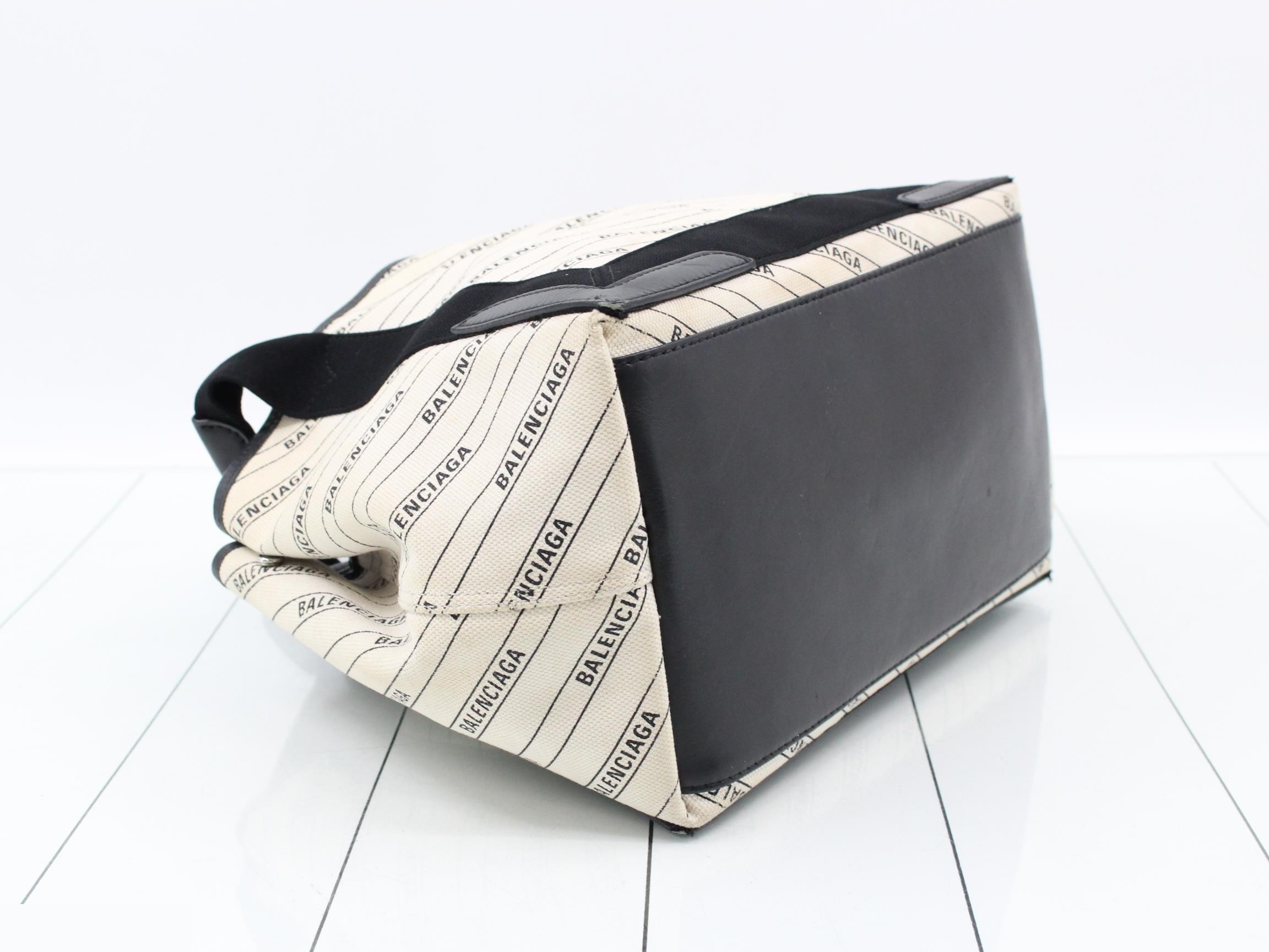 Navy Cabas with pouch — view 5