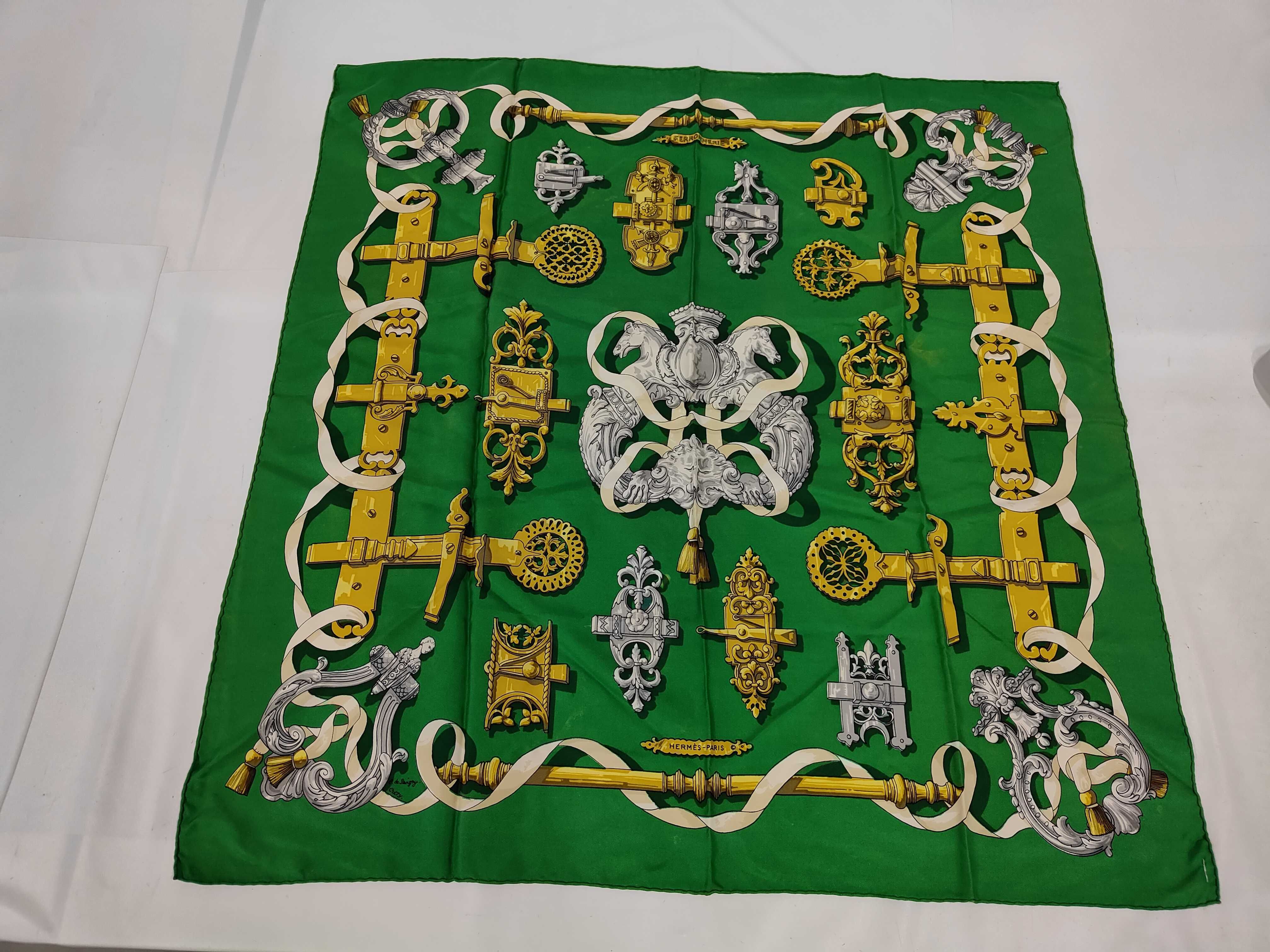 Carre Green Other Accessories