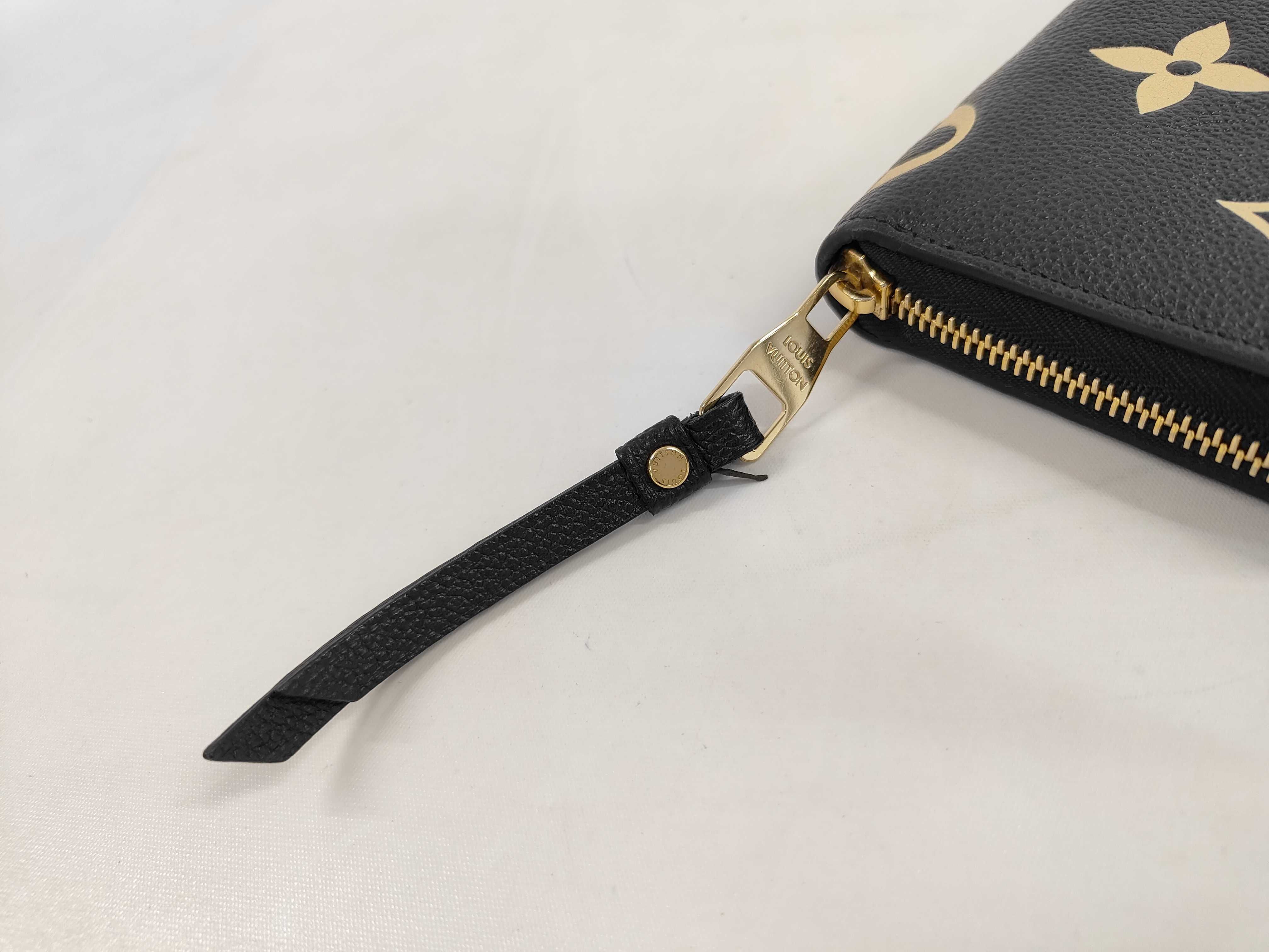 Zippy Wallet Bicolor Monogram Empreinte Wallet — view 5
