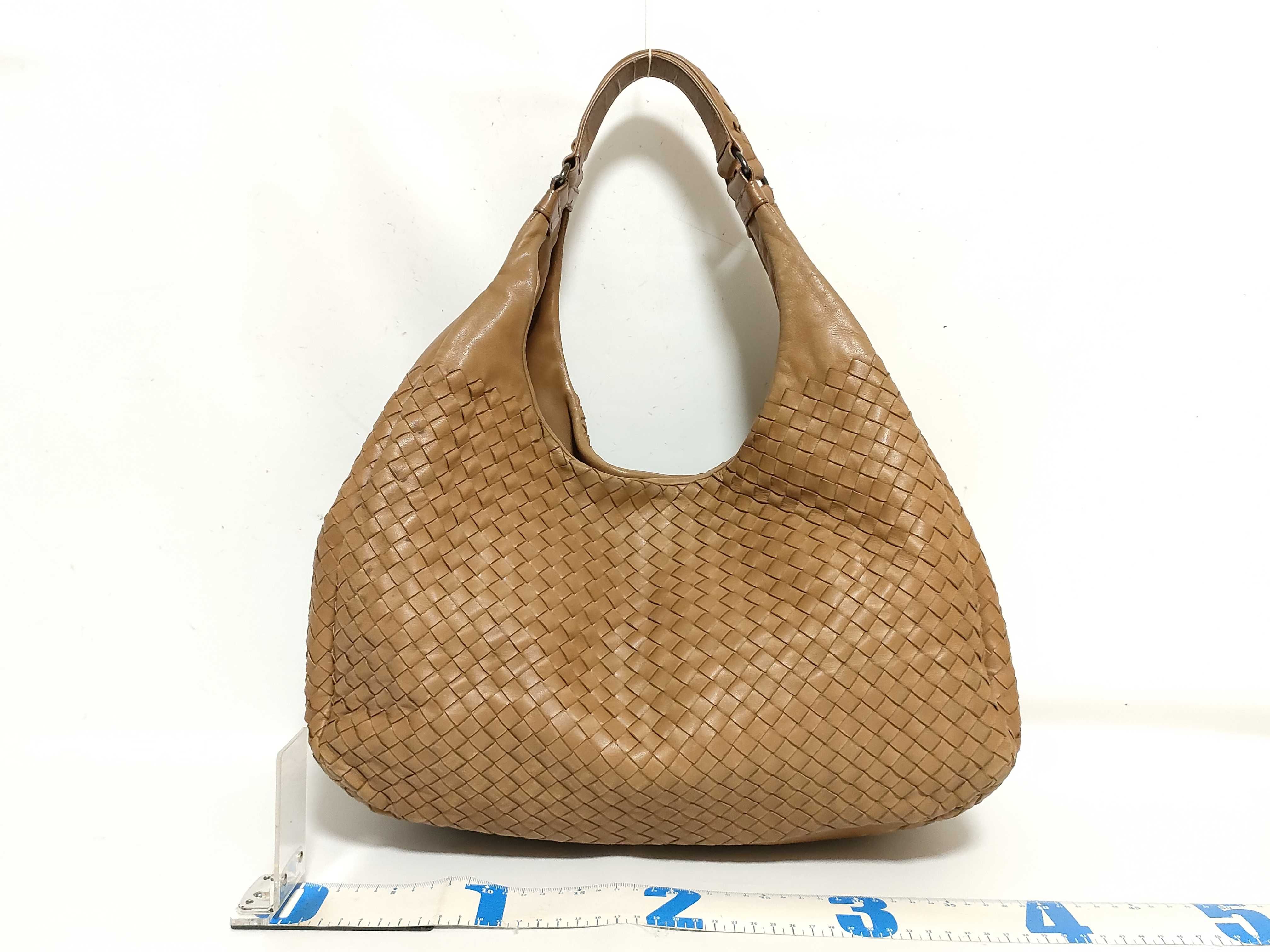 Intrecciato KR - Intrecciato Leather Hobo Bag Brown 124864 Shoulder Bag — view 2