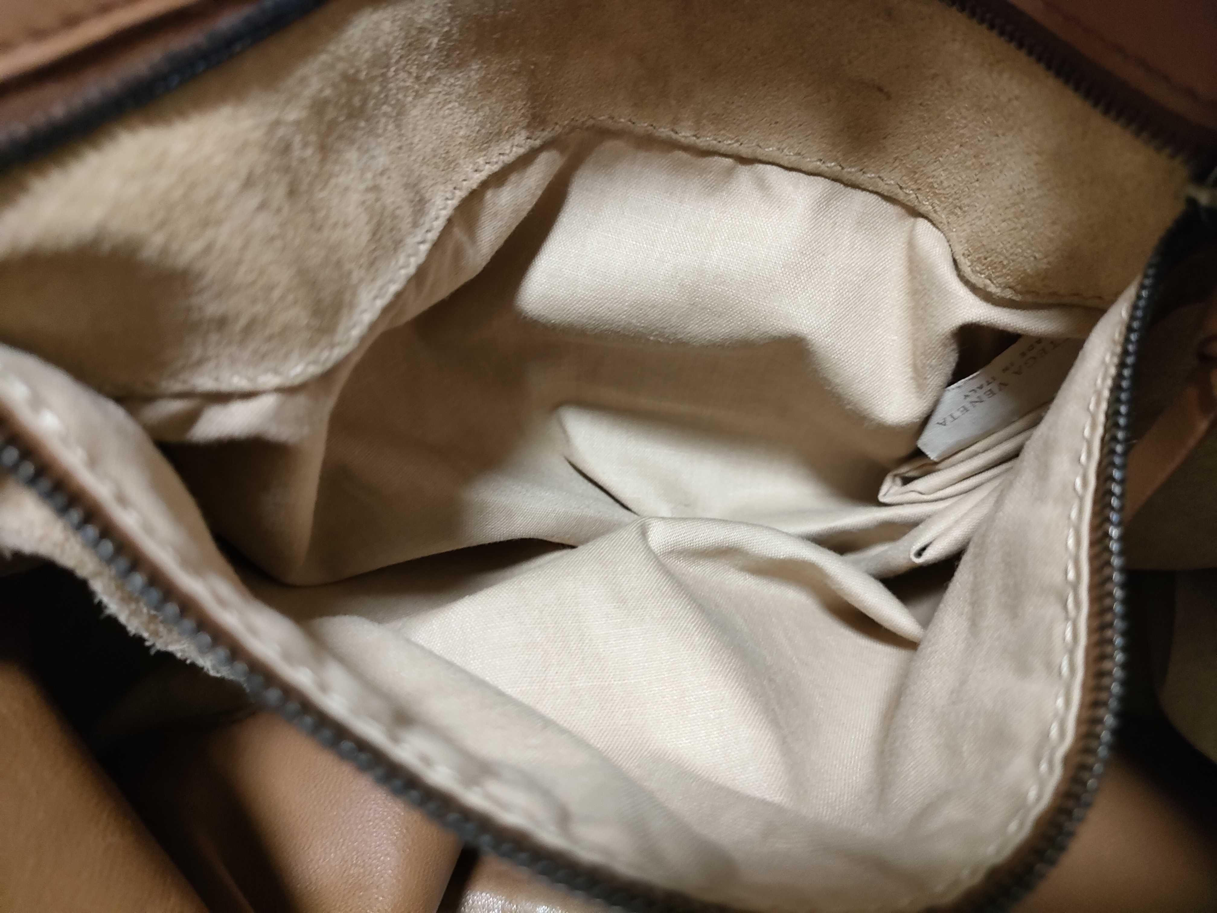 Intrecciato KR - Intrecciato Leather Hobo Bag Brown 124864 Shoulder Bag — view 11