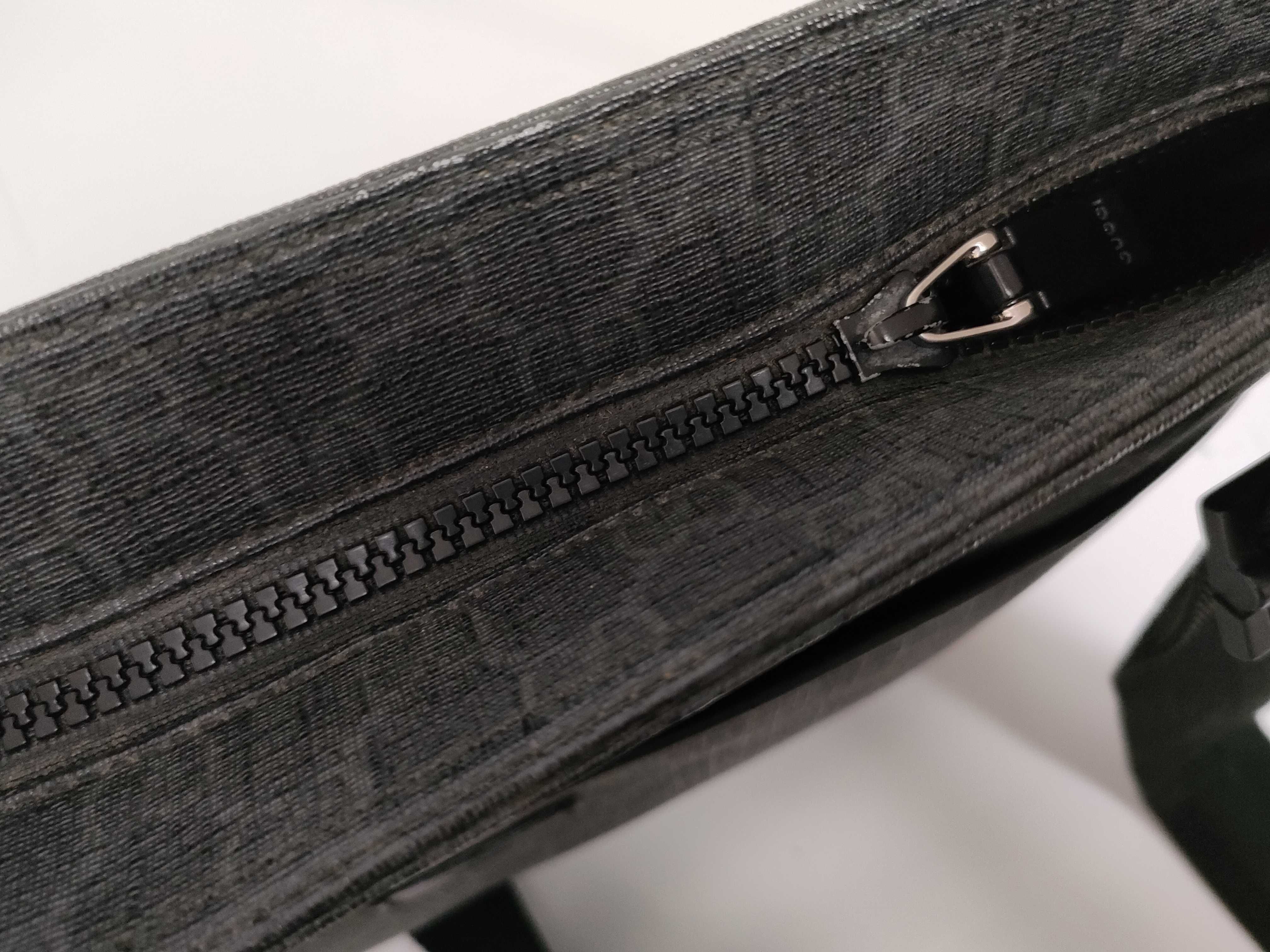 GG Supreme PVC Shoulder Bag — view 12