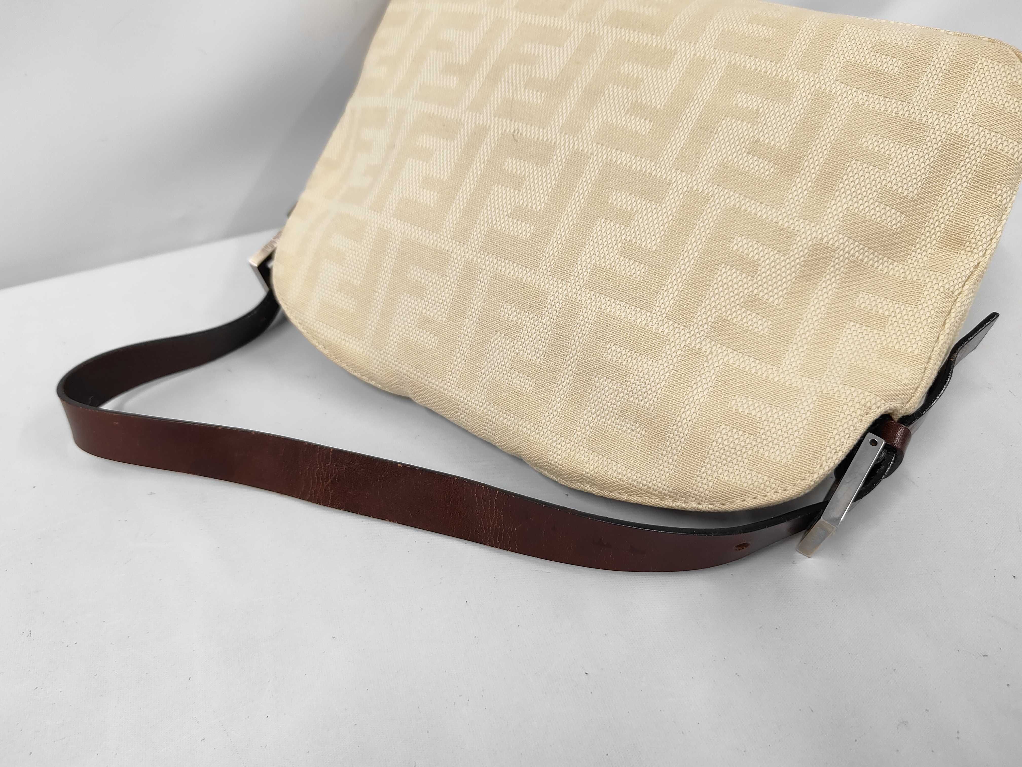 Mamma Shoulder Bag — view 5