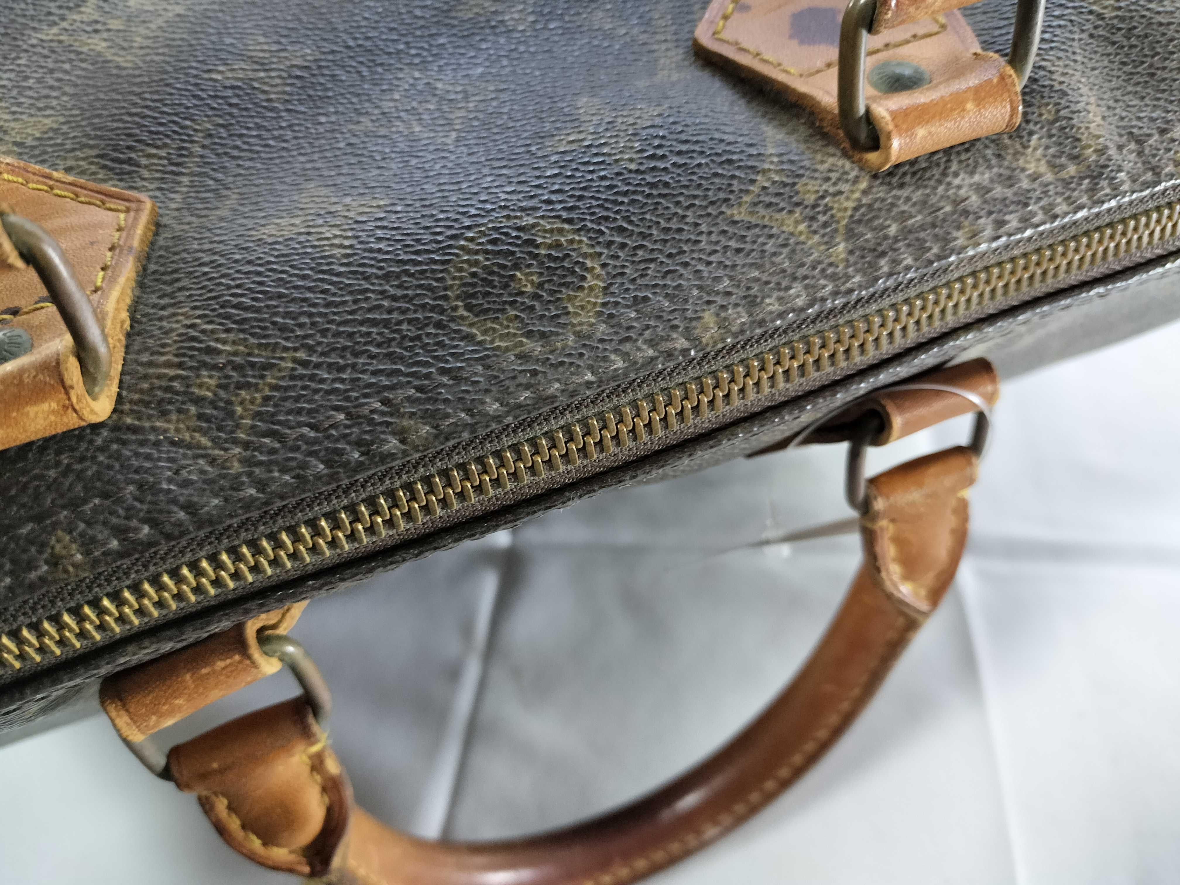 Monogram Old Speedy 30 Handbag — view 6