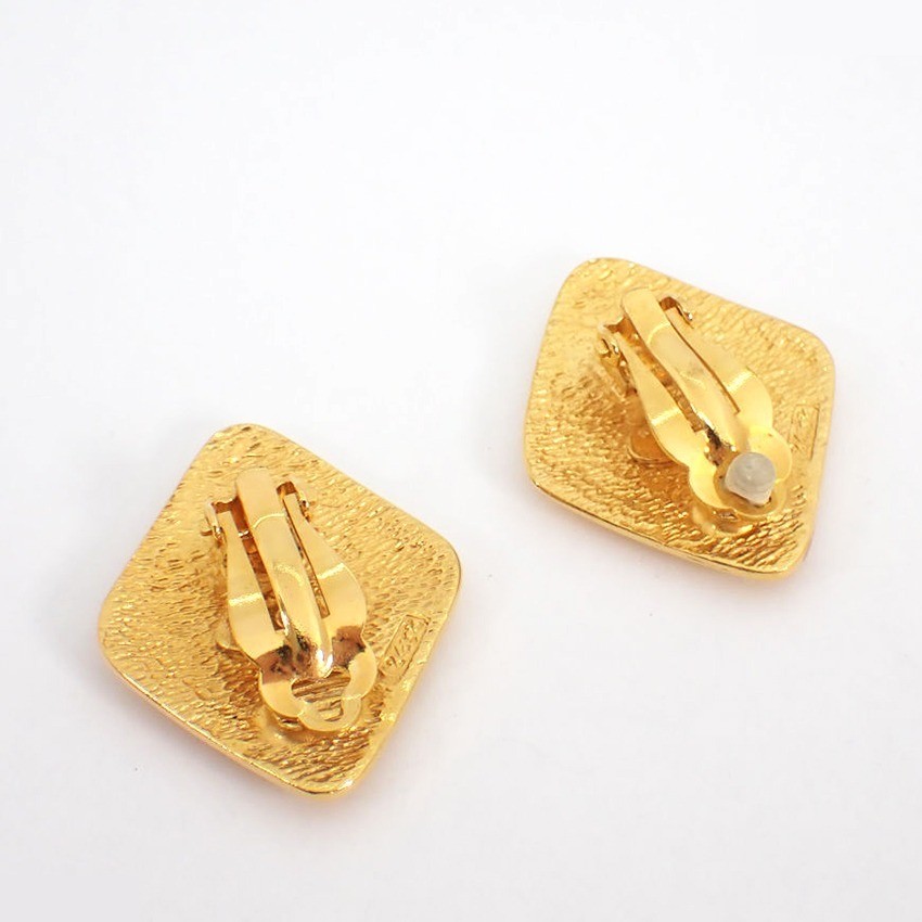 Motif: Height approx. 34.2mm x Width approx. 27.2mm Comes with special case — view 5