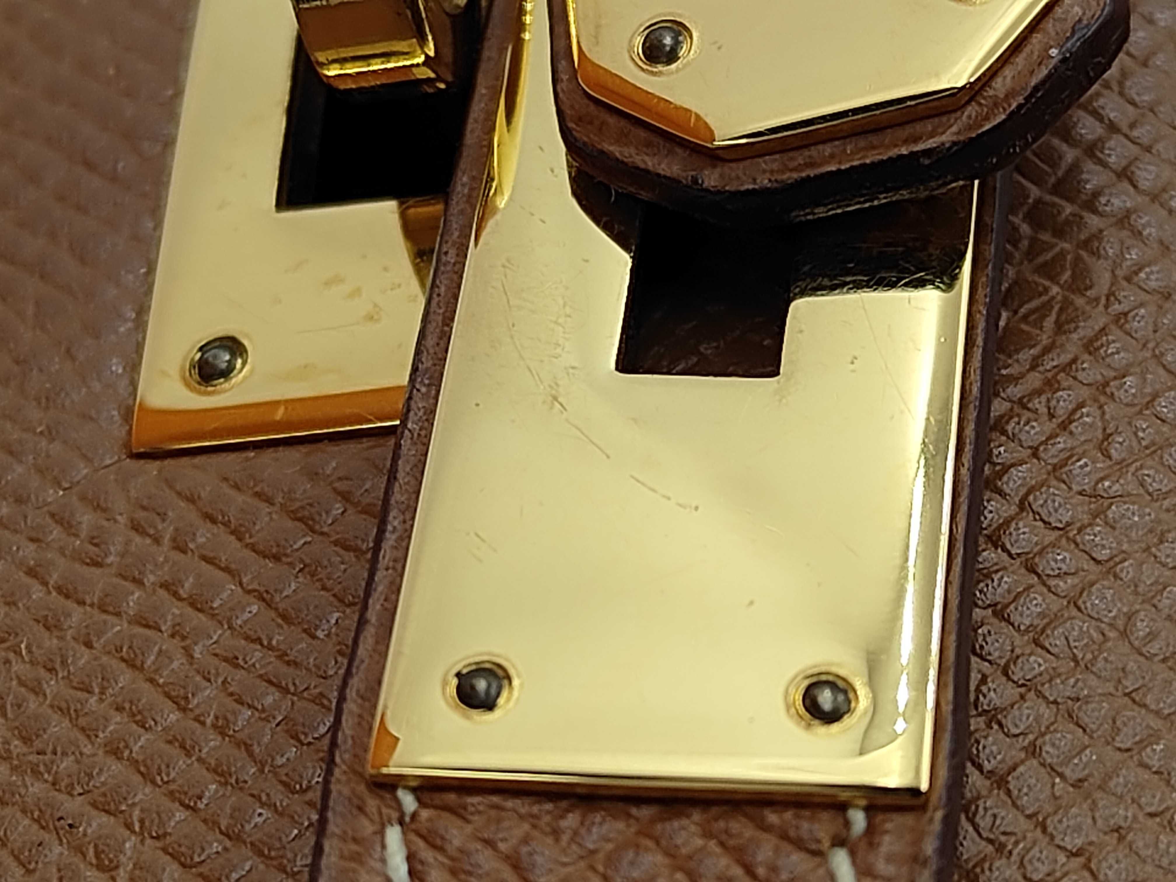 Kelly 28 Epsom Leather Gold Hardware Handbag — view 14