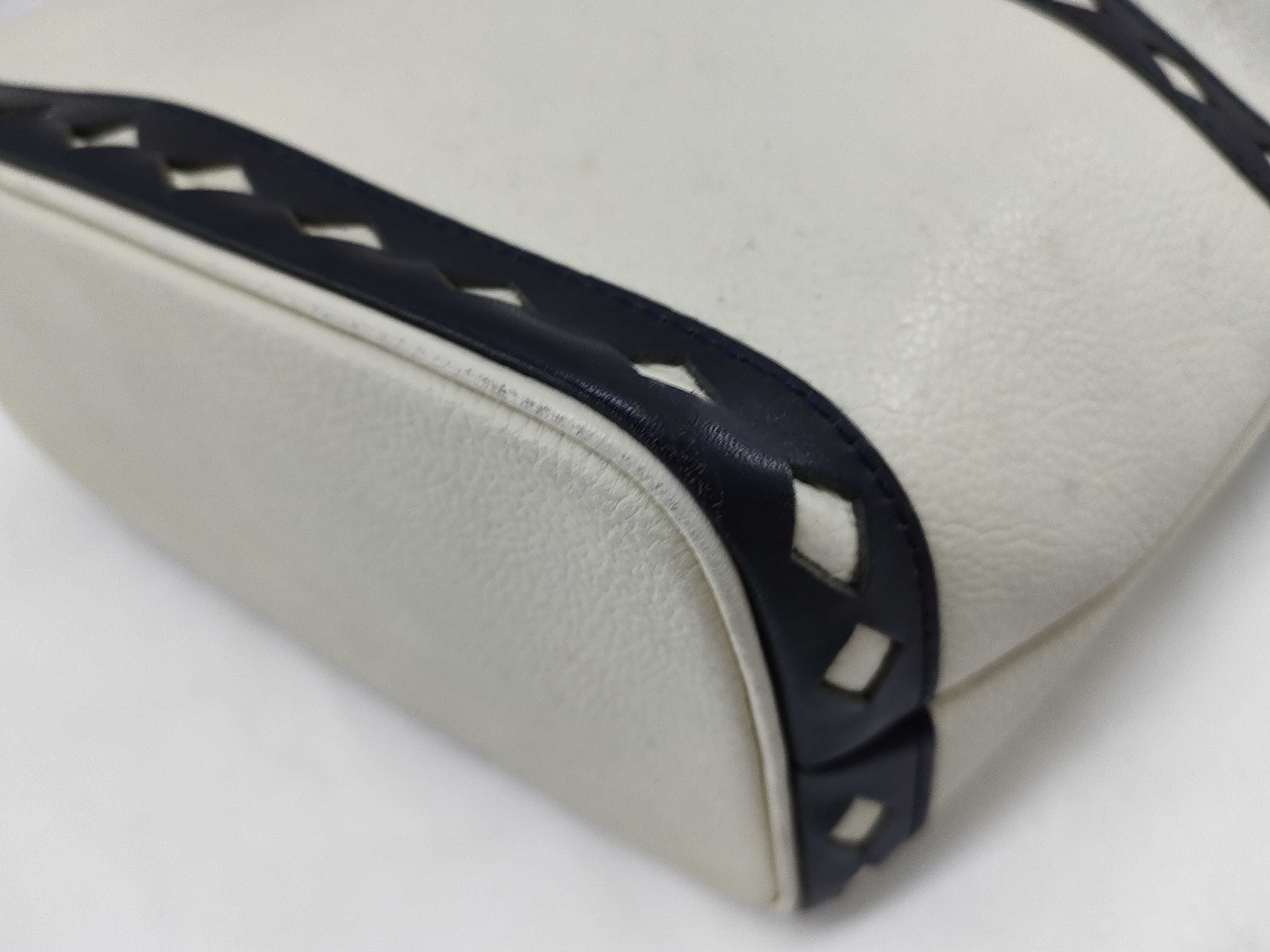 handbag — view 7