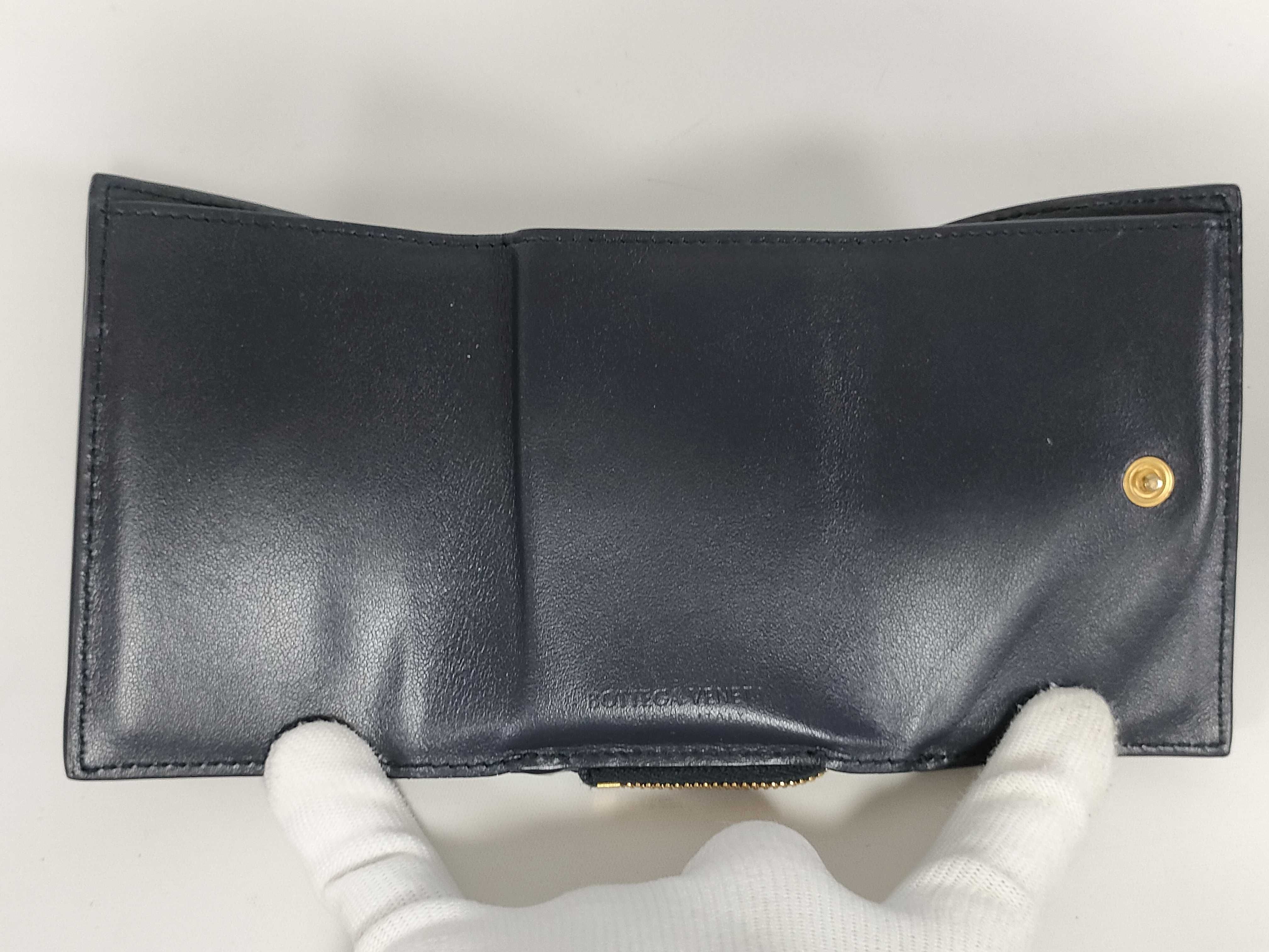 Intrecciato Tri-fold Wallet — view 11