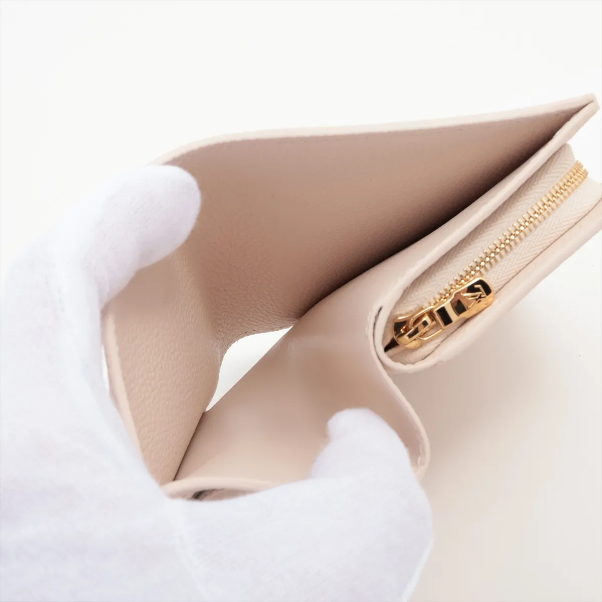 LV x TM Monogram Empreinte Portefeuille Claire M83481 Pink Compact Wallet (RFID detected) — view 4