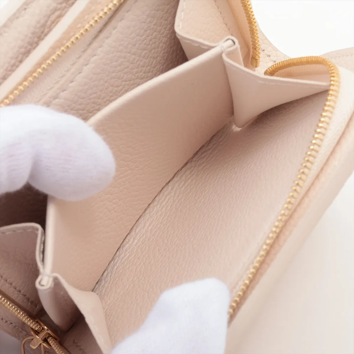 LV x TM Monogram Empreinte Portefeuille Claire M83481 Pink Compact Wallet (RFID detected) — view 6