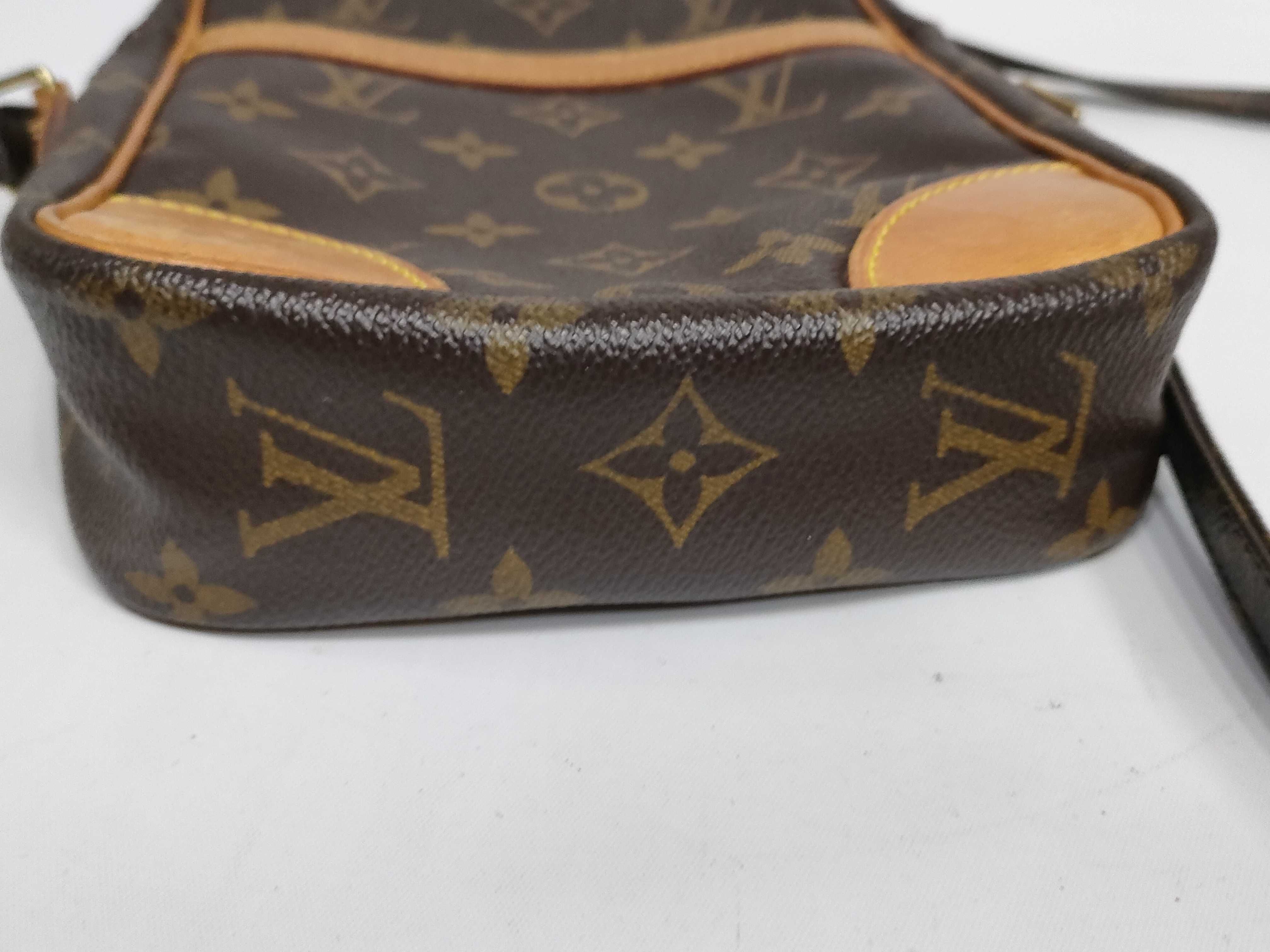 Monogram Louis Vuitton Monogram Danube M45266 Shoulder Bag — view 8