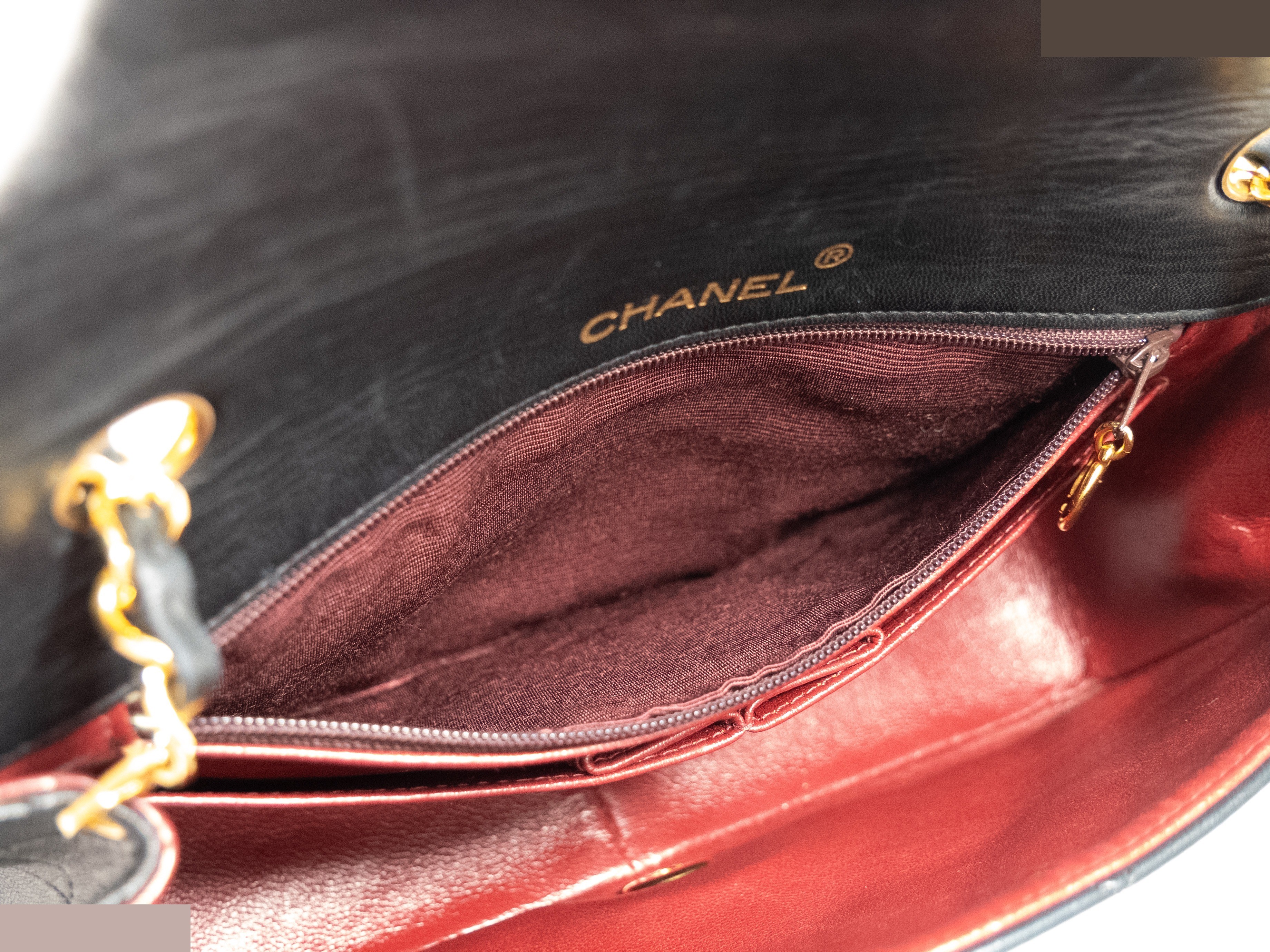 Matelassé Seal Lambskin Full Flap Gold Hardware — view 11