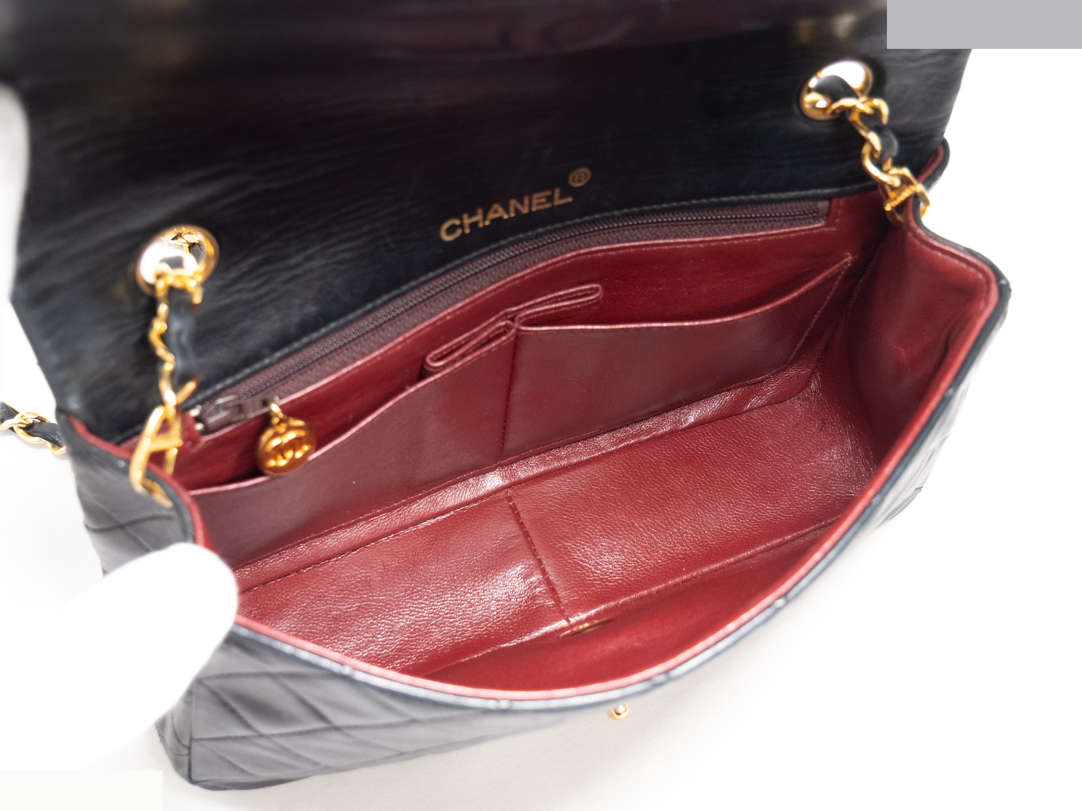 Matelassé Seal Lambskin Full Flap Gold Hardware — view 9