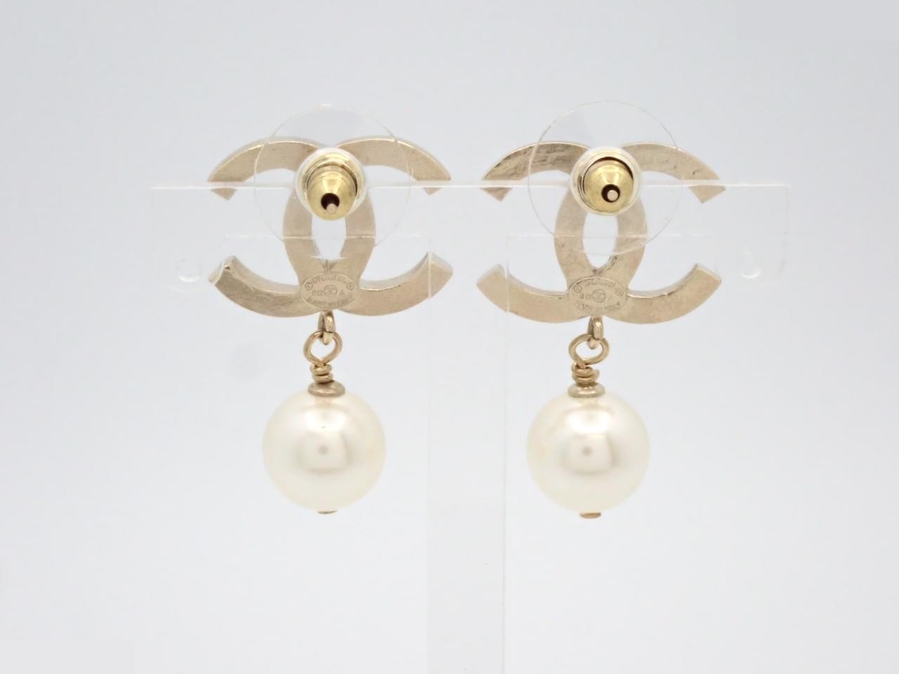 Earrings — view 2