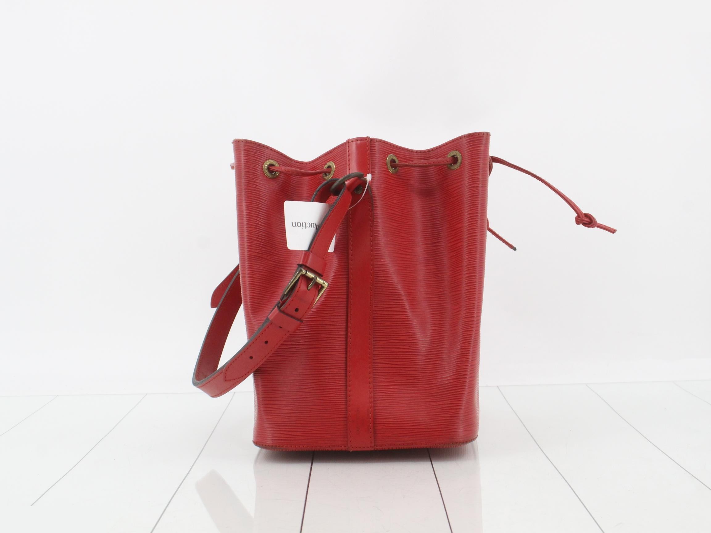 M44007 Noé Castilian Red — view 4