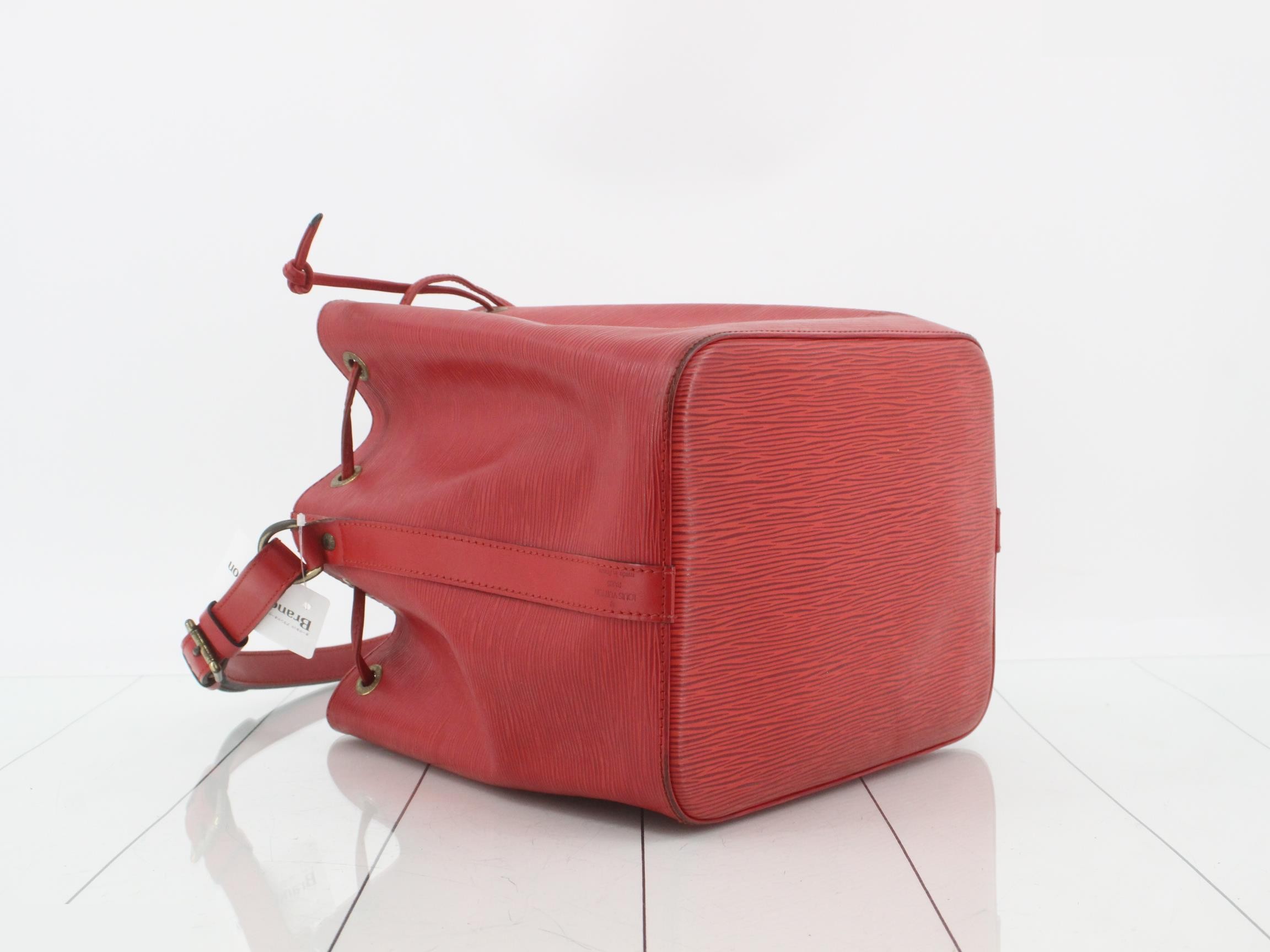 M44007 Noé Castilian Red — view 5