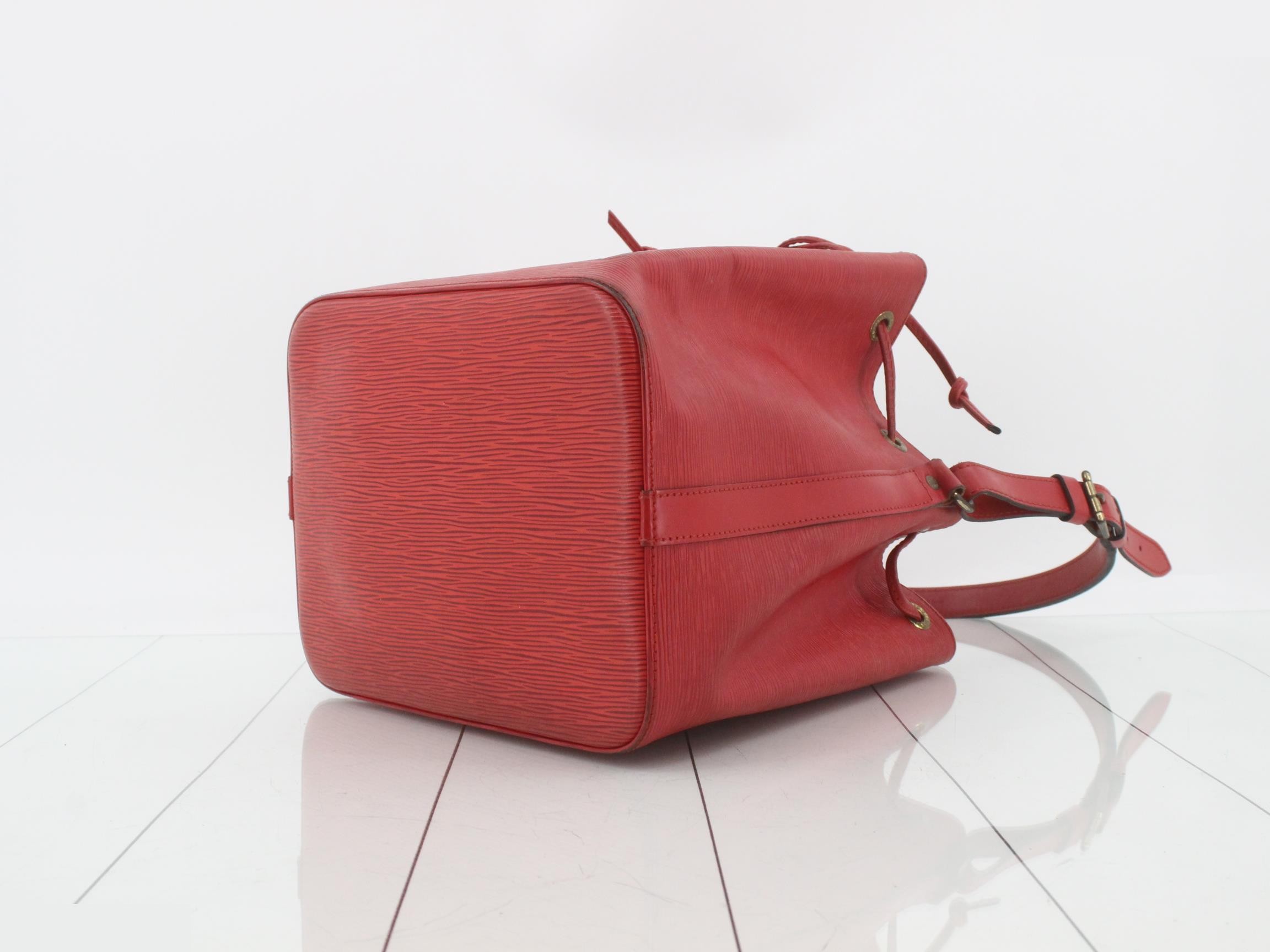 M44007 Noé Castilian Red — view 6
