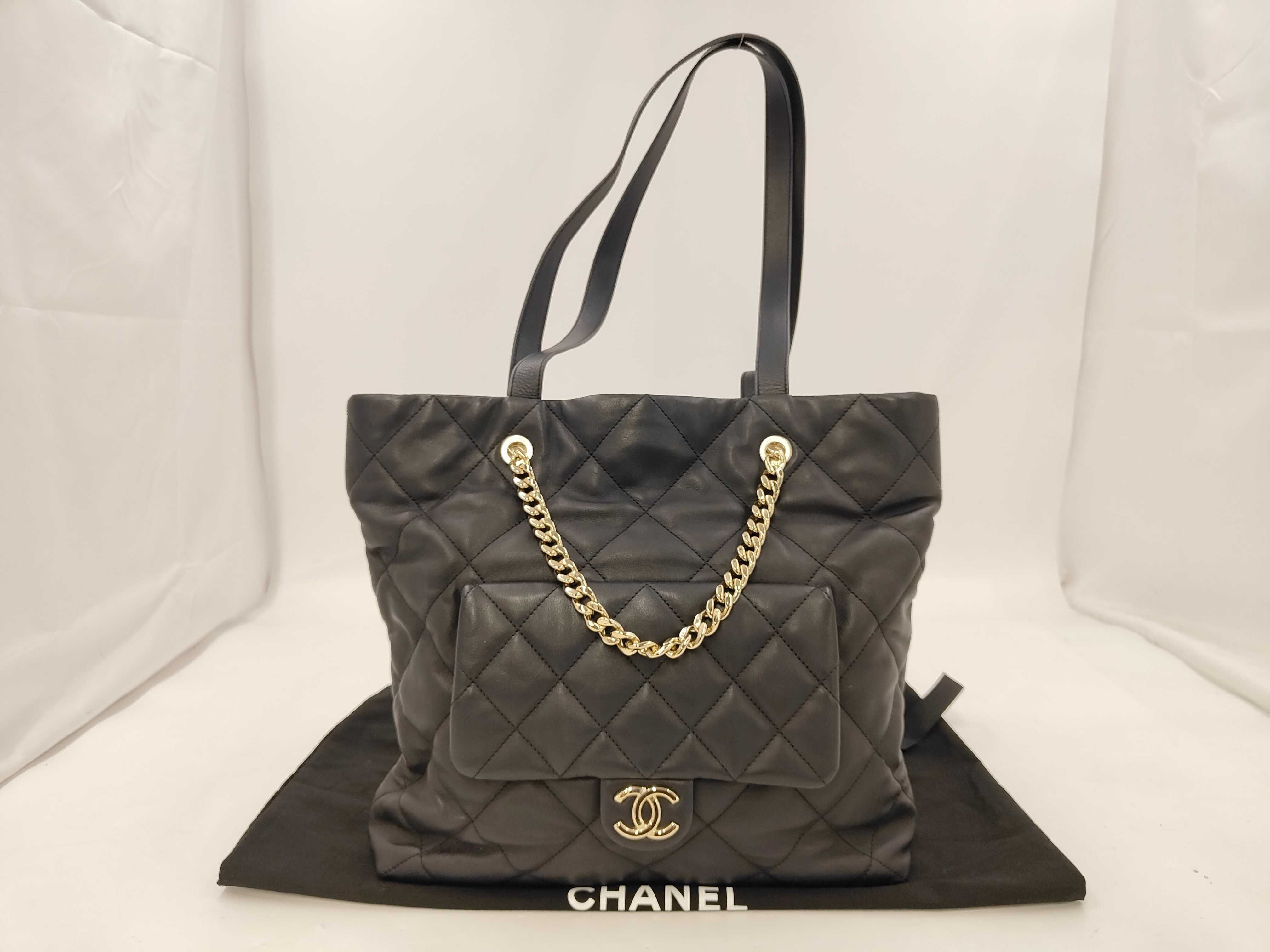 AS4359 Chain Tote Bag, Calfskin Tote Bag
