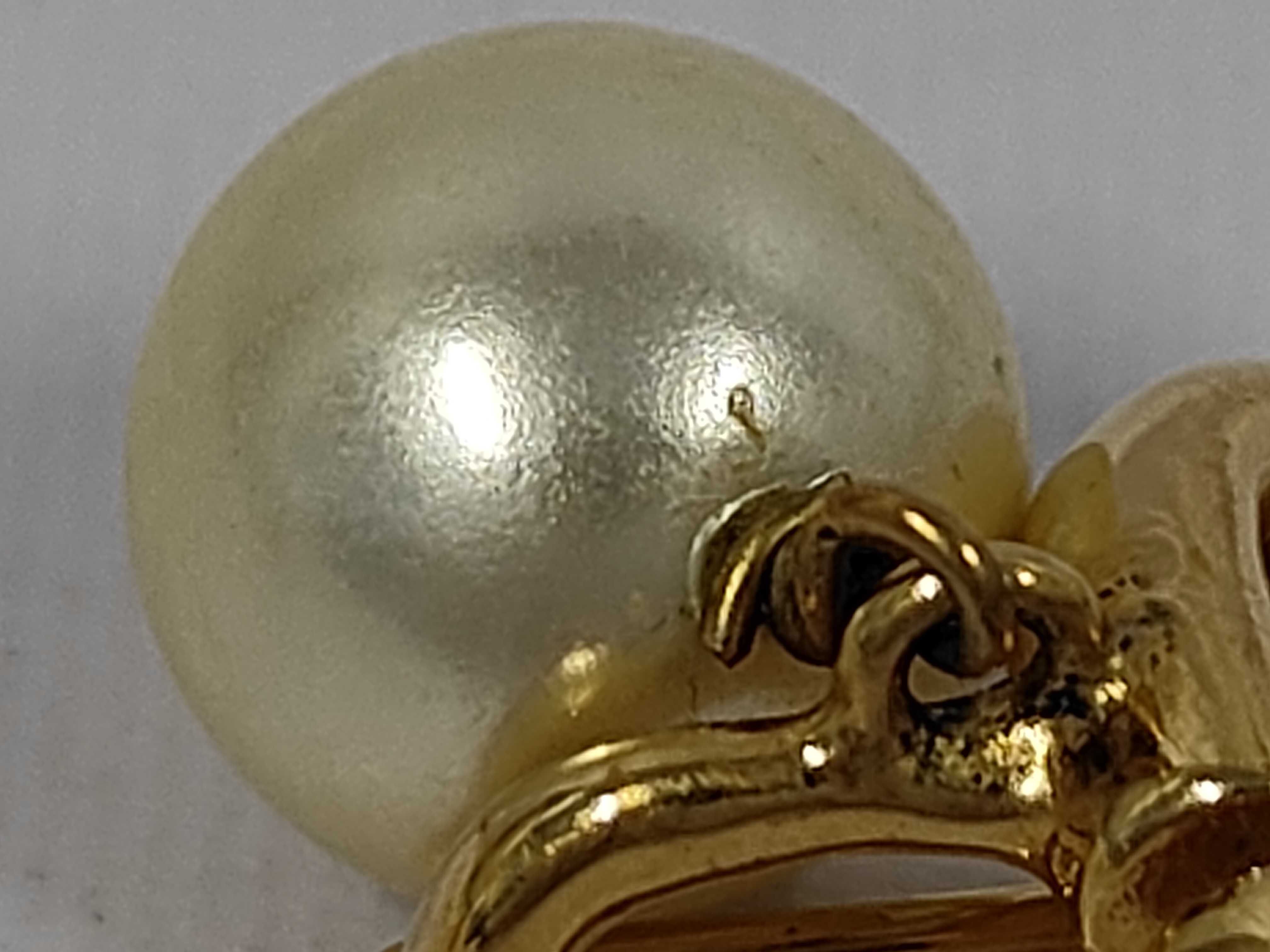 pearl earrings — view 10