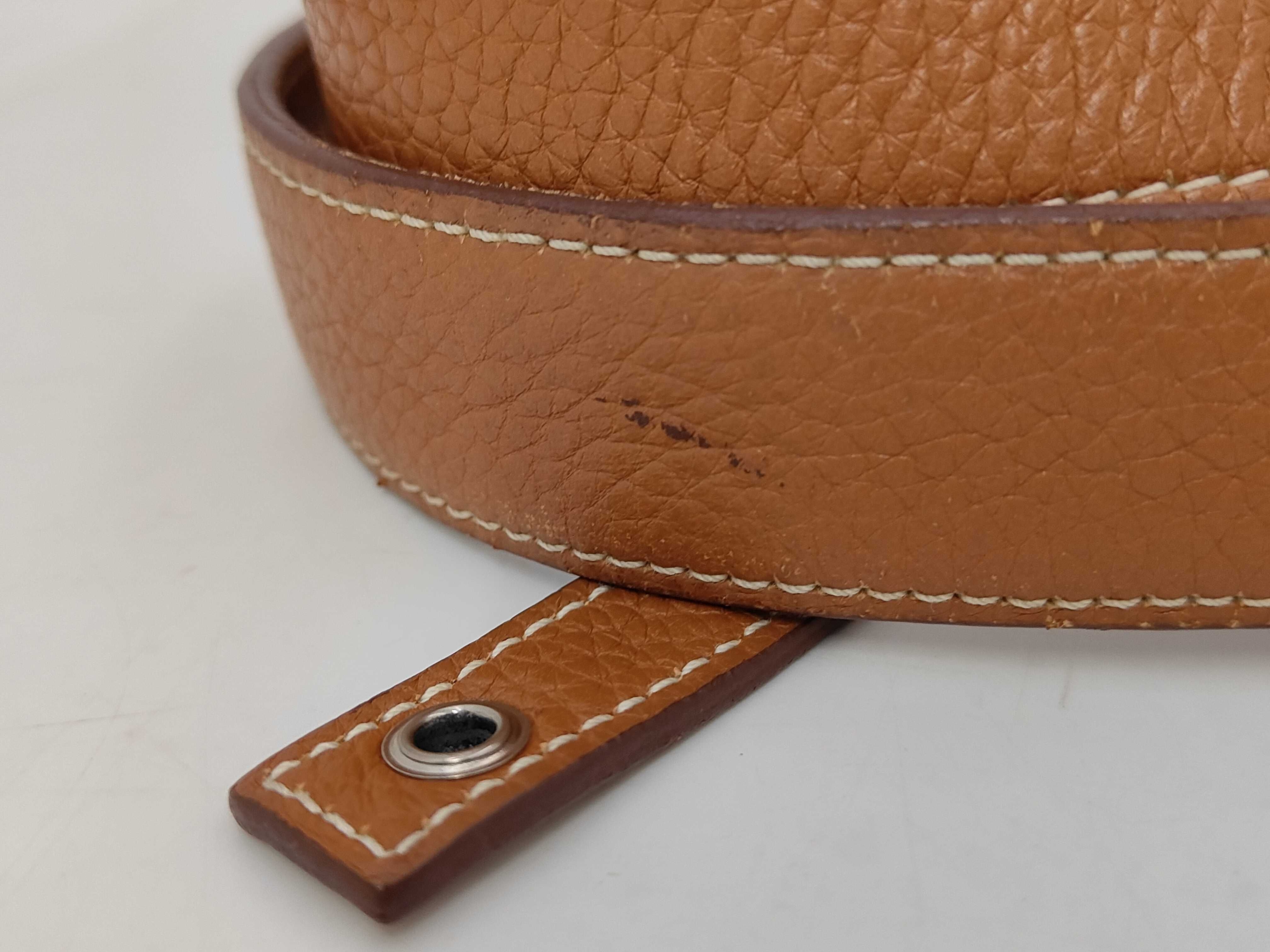 Picotin Lock MM Taurillon Clemence Gold Handbag — view 5