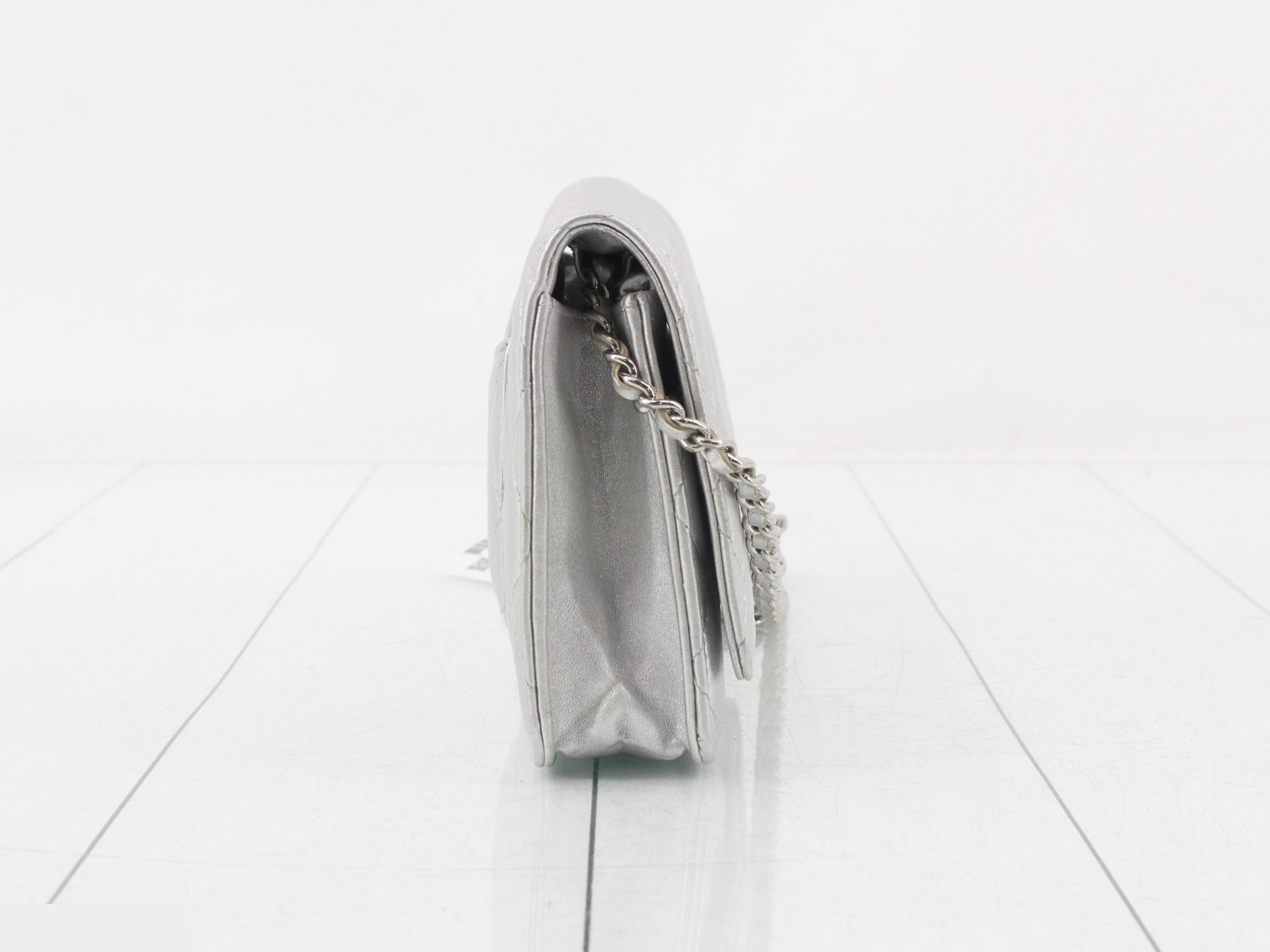 Matelassé Chain Shoulder Bag — view 4