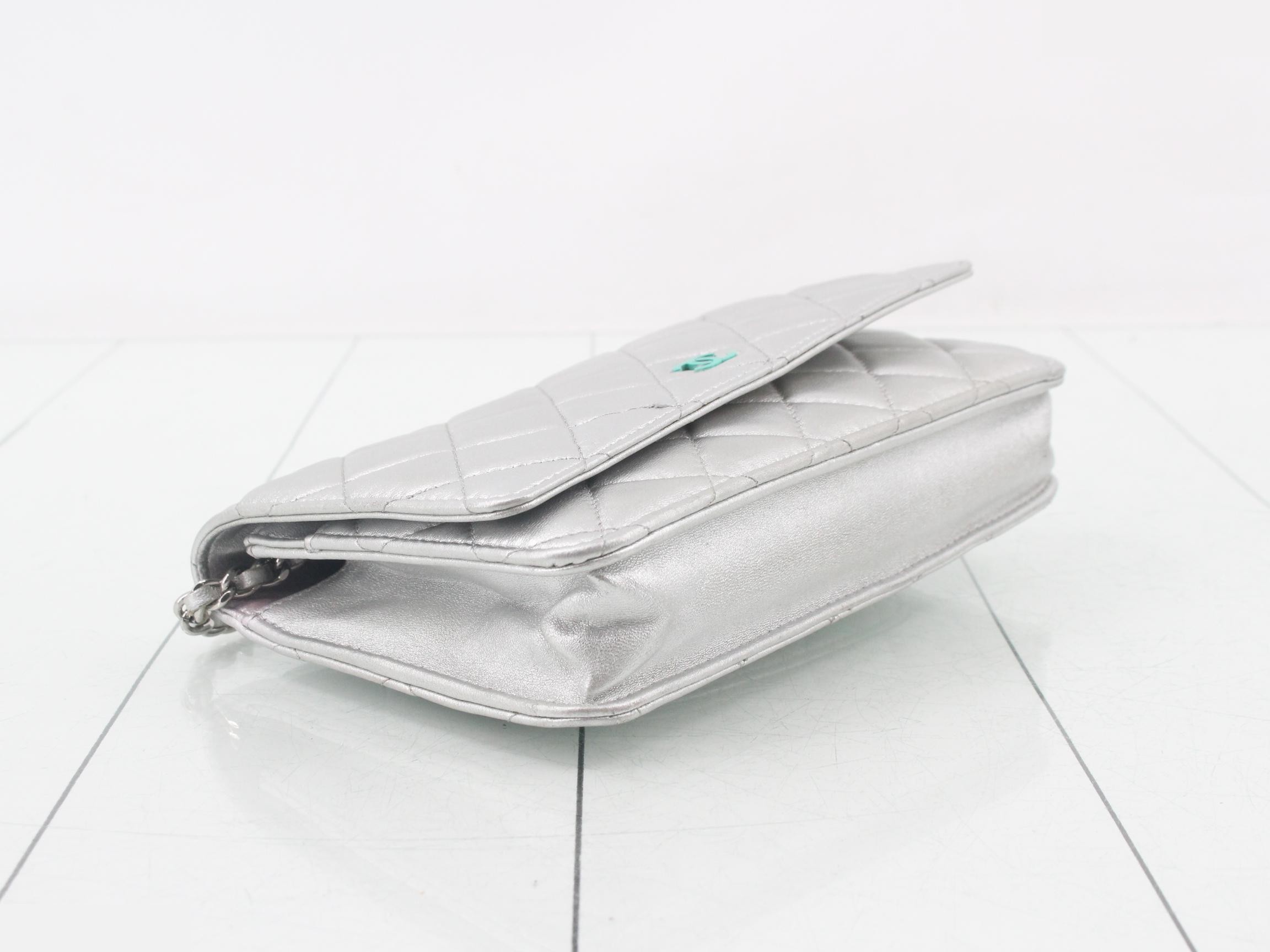 Matelassé Chain Shoulder Bag — view 5