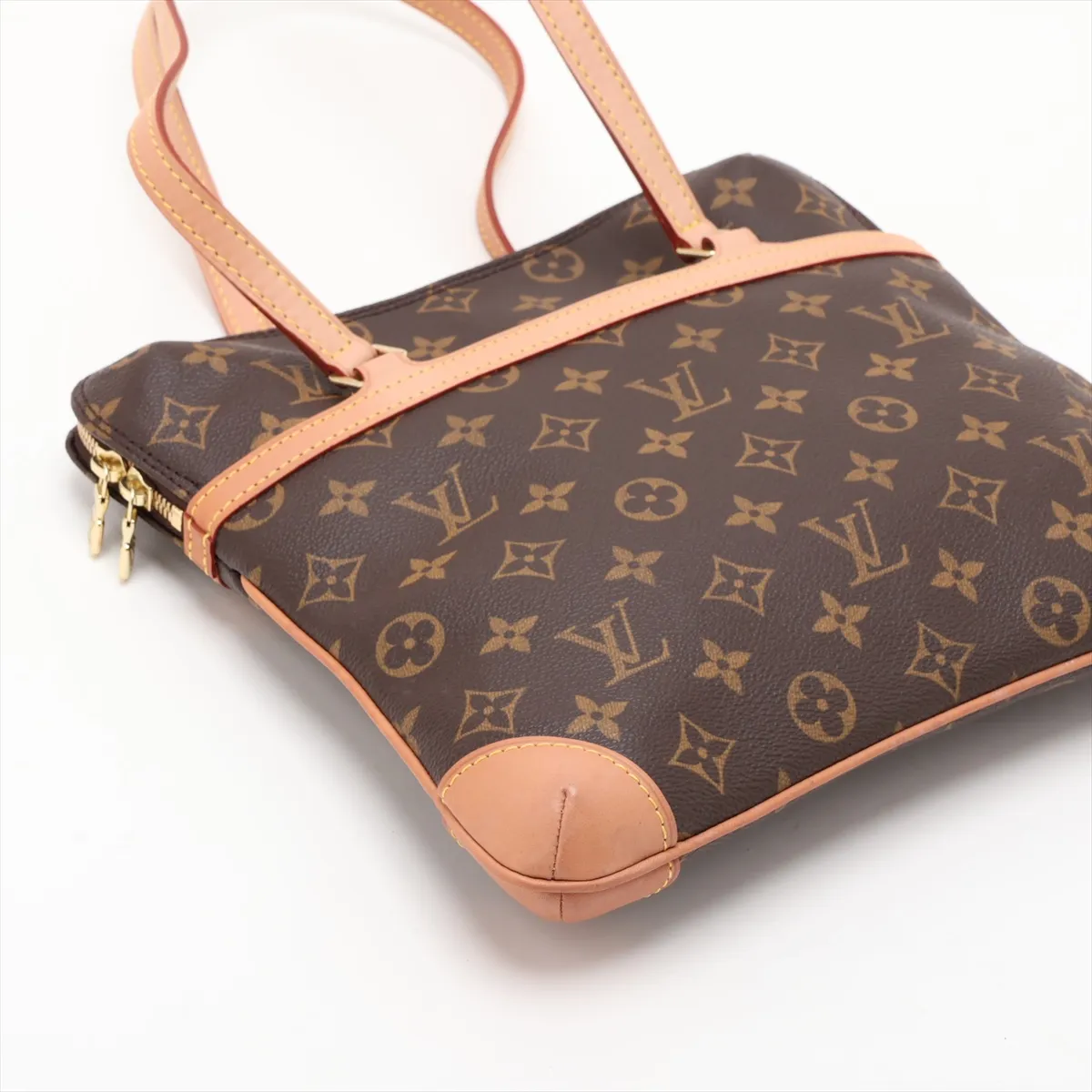 Monogram Coussin GM M51141 VI0034 Brown — view 4