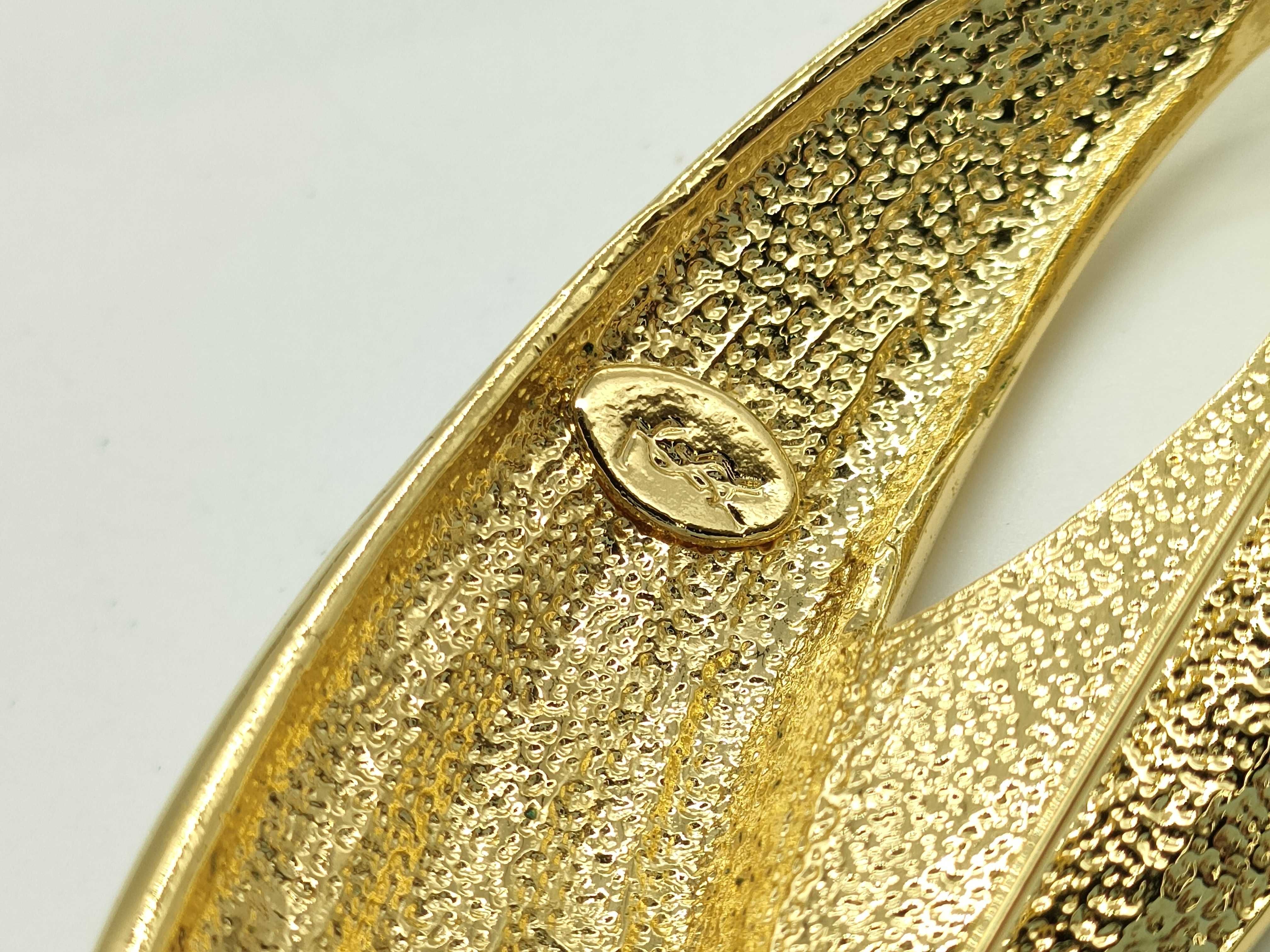 Rhinestone Gold Brooch — view 5
