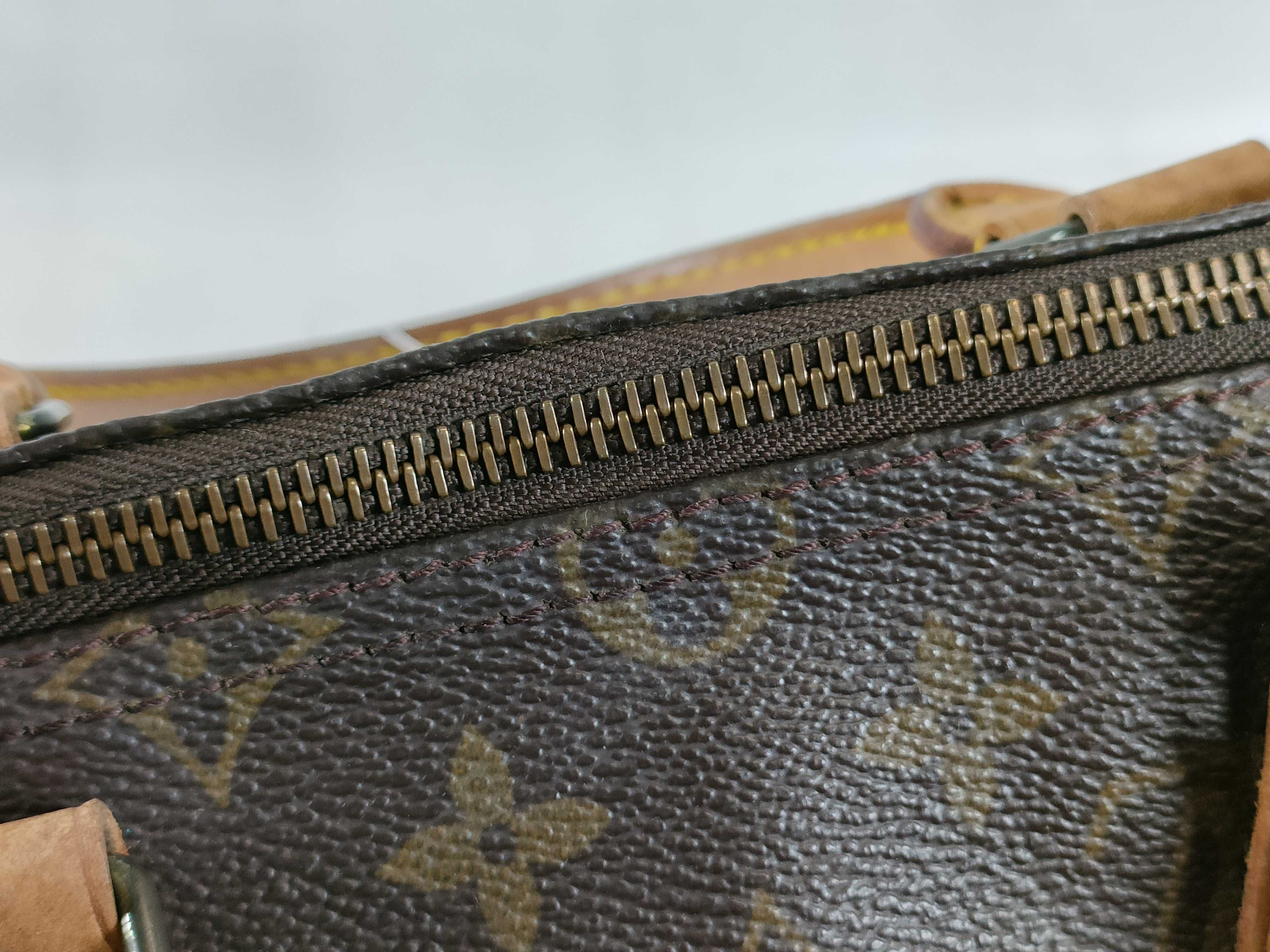 Monogram M41107 Speedy 35 Handbag — view 11