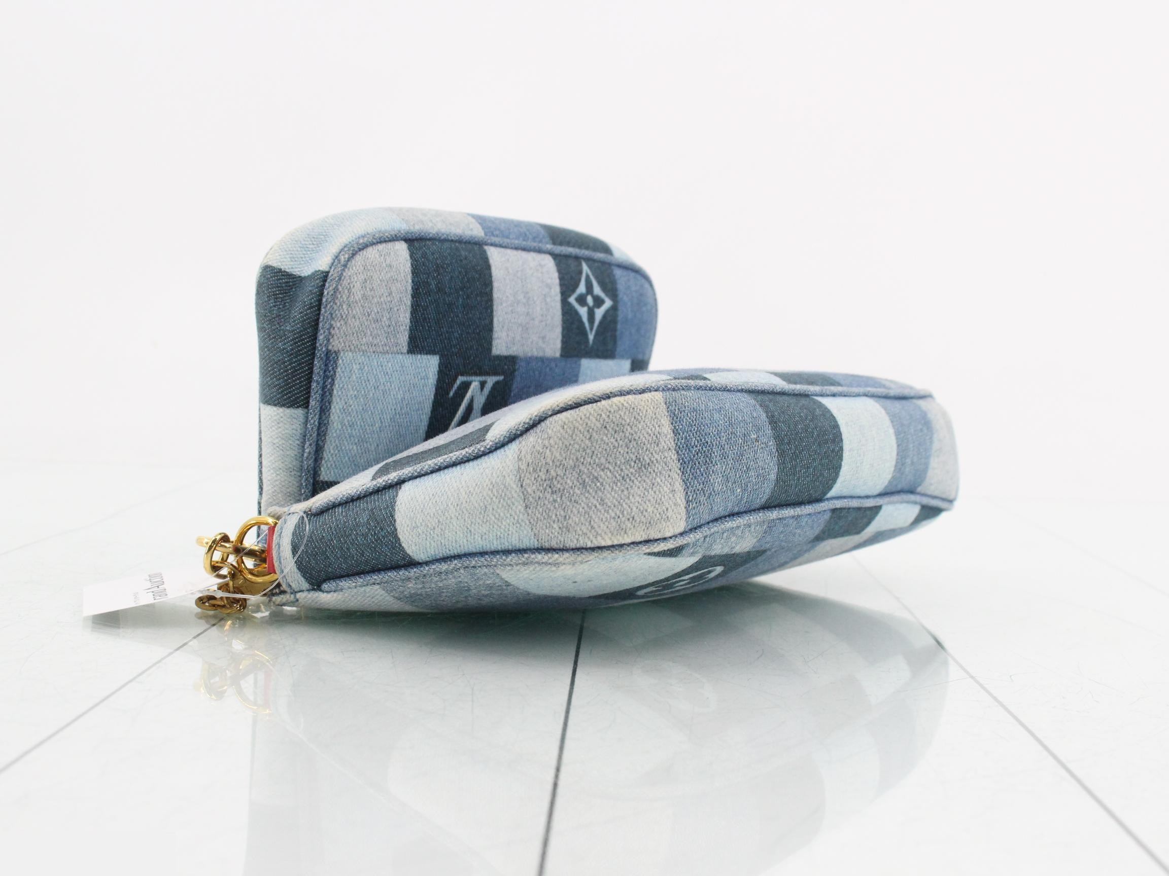 Multi Pochette Accessoires 2-Way Shoulder Bag — view 5