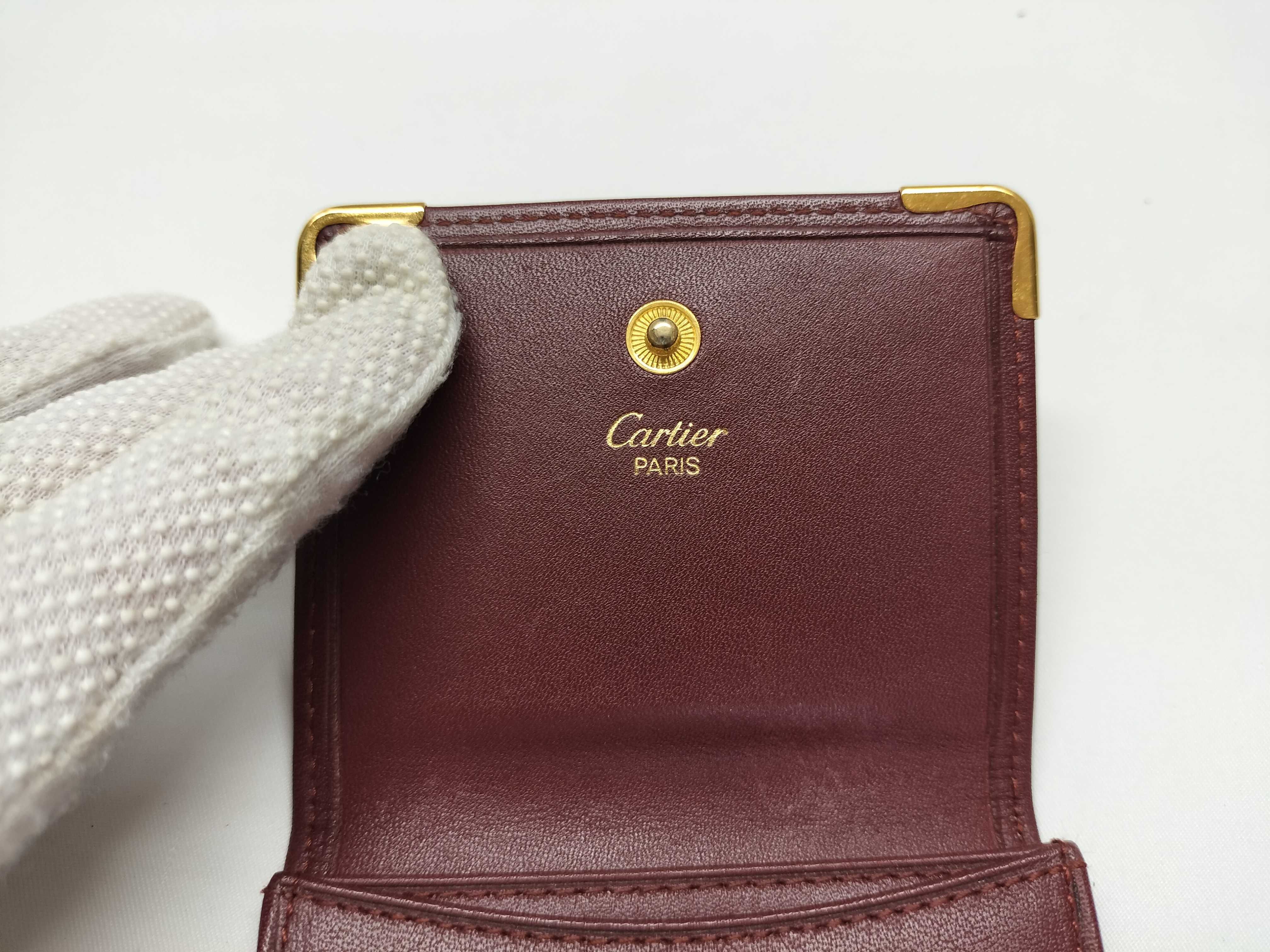 Must Coin Case — view 7