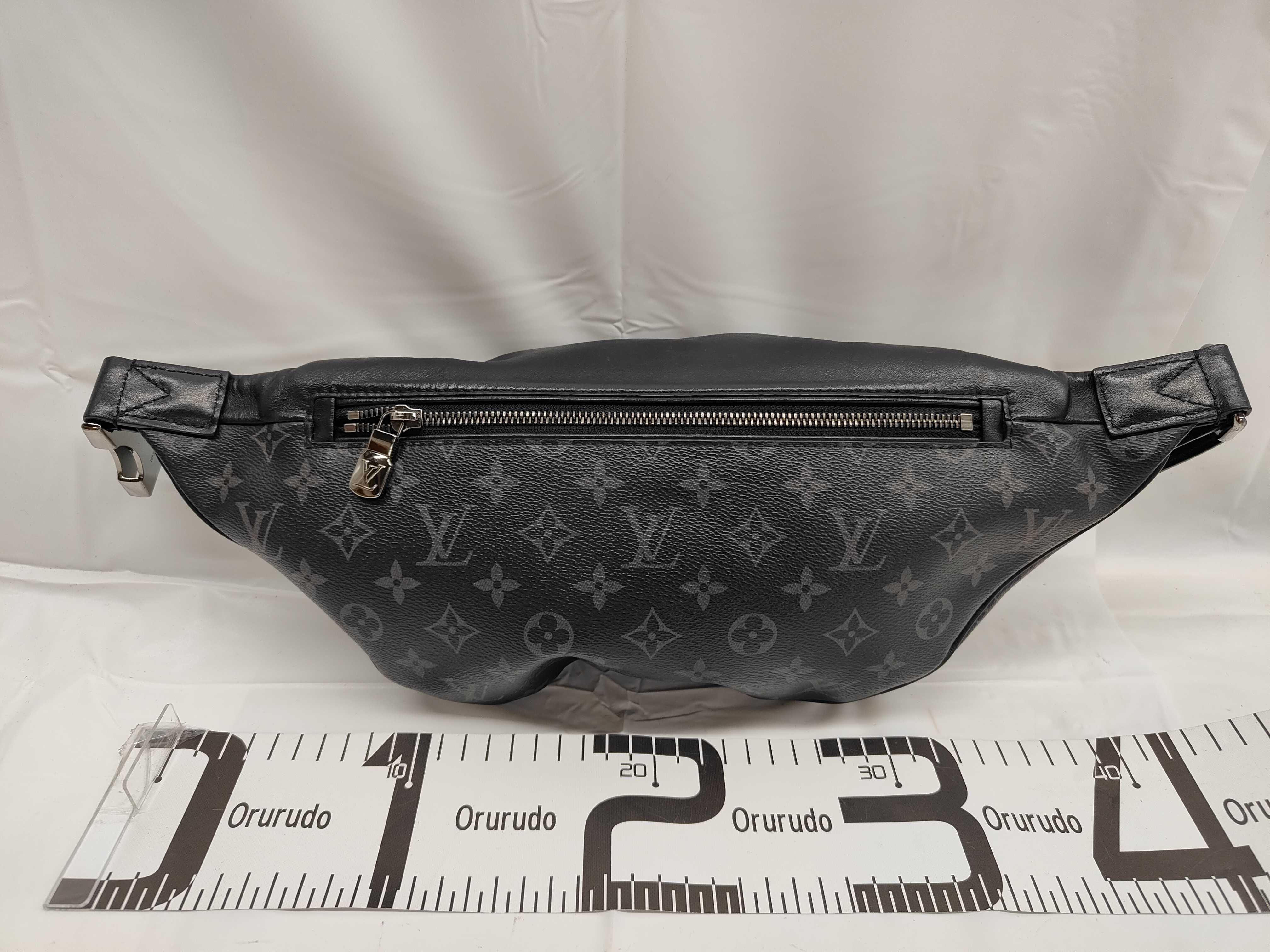 LV M44336 Monogram Discovery Bum Bag Waist Bag — view 2