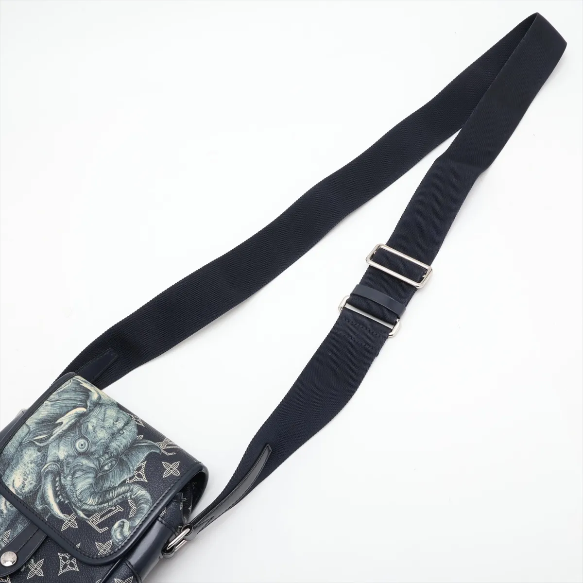 Monogram Savannah Messenger BB M54246 FO0127 Navy (RFID detected) — view 5