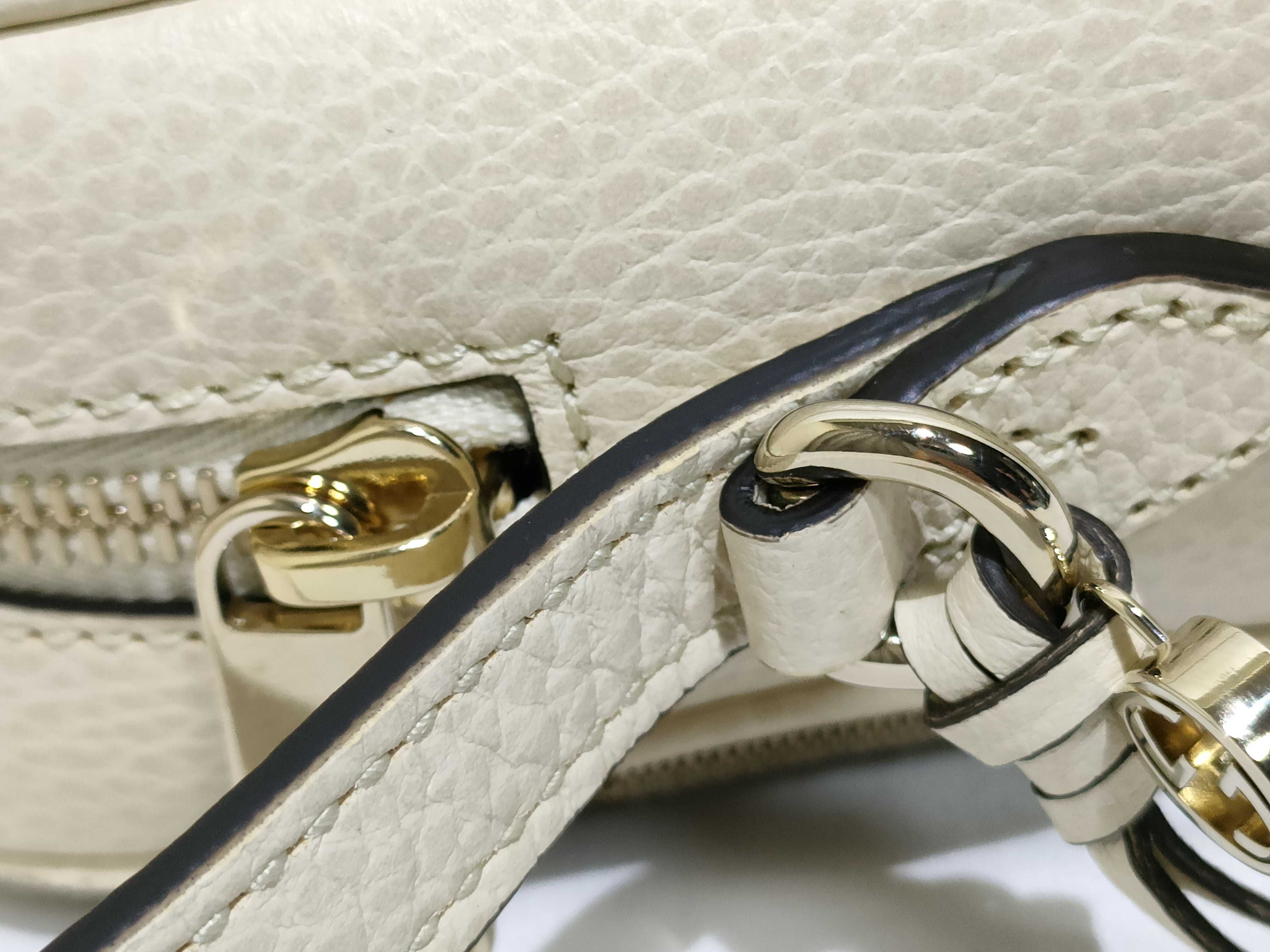 GG Canvas Shoulder Bag, Beige x White, 449413 (Outlet) — view 5