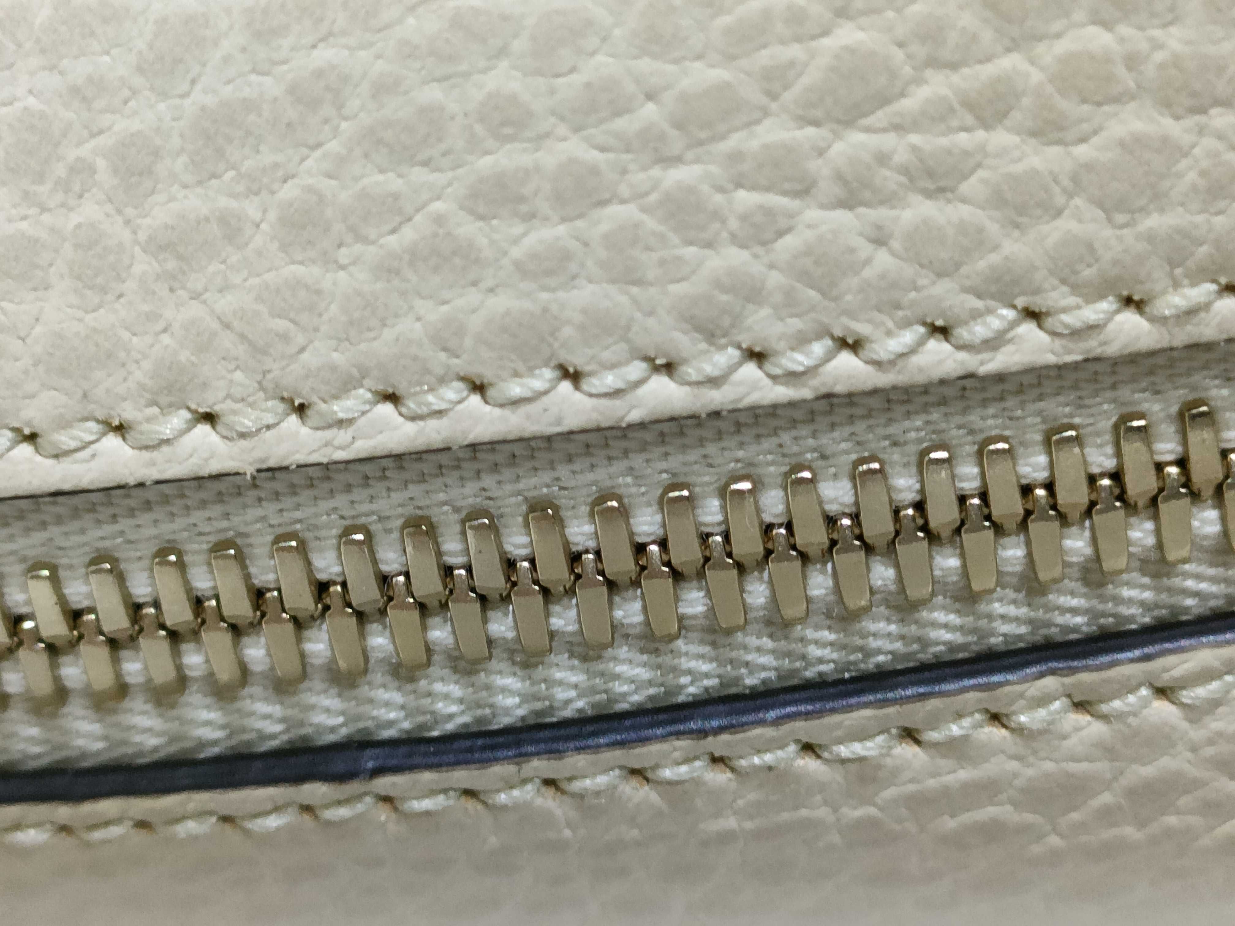 GG Canvas Shoulder Bag, Beige x White, 449413 (Outlet) — view 8