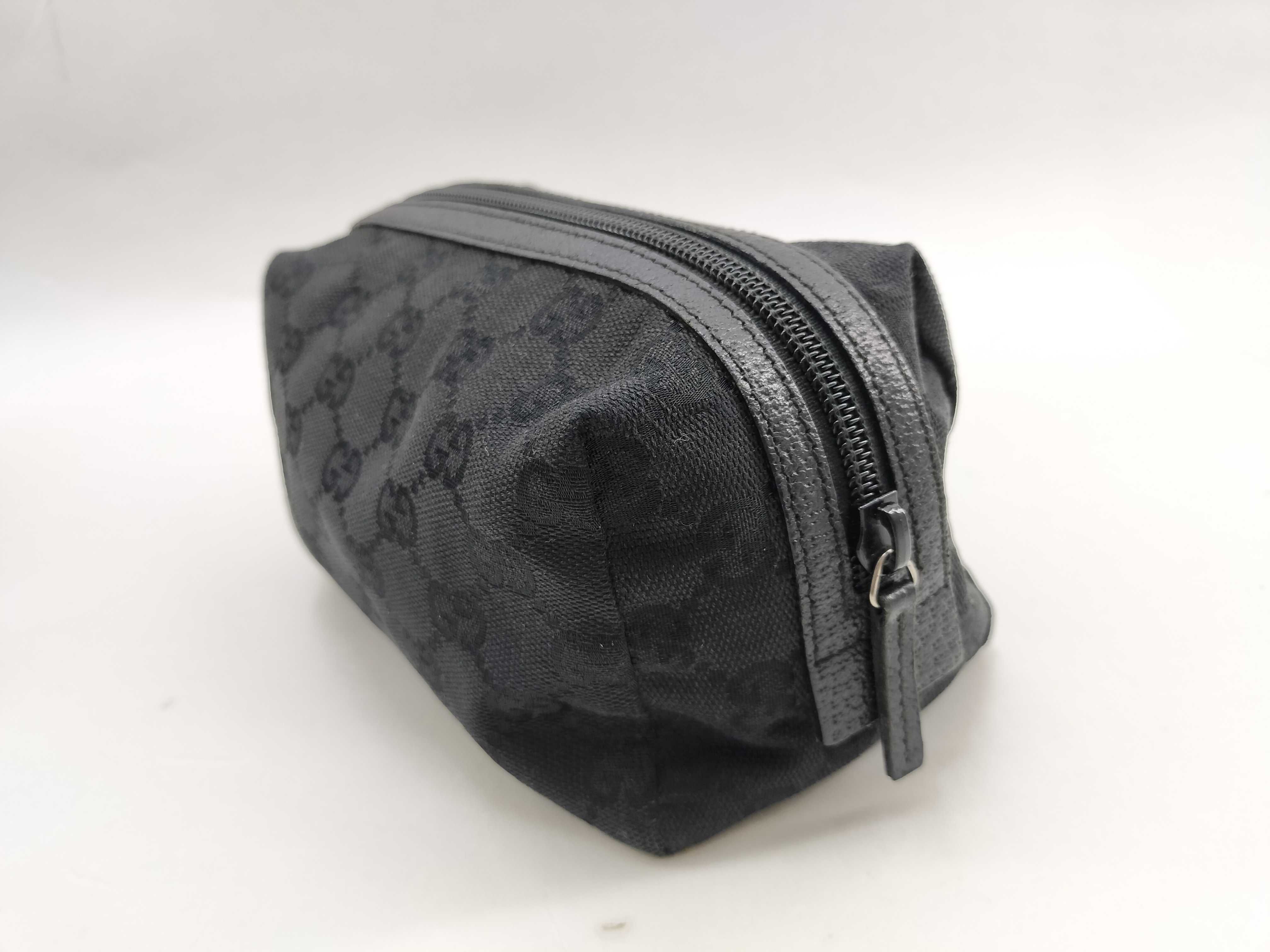 GG Canvas Pouch — view 3