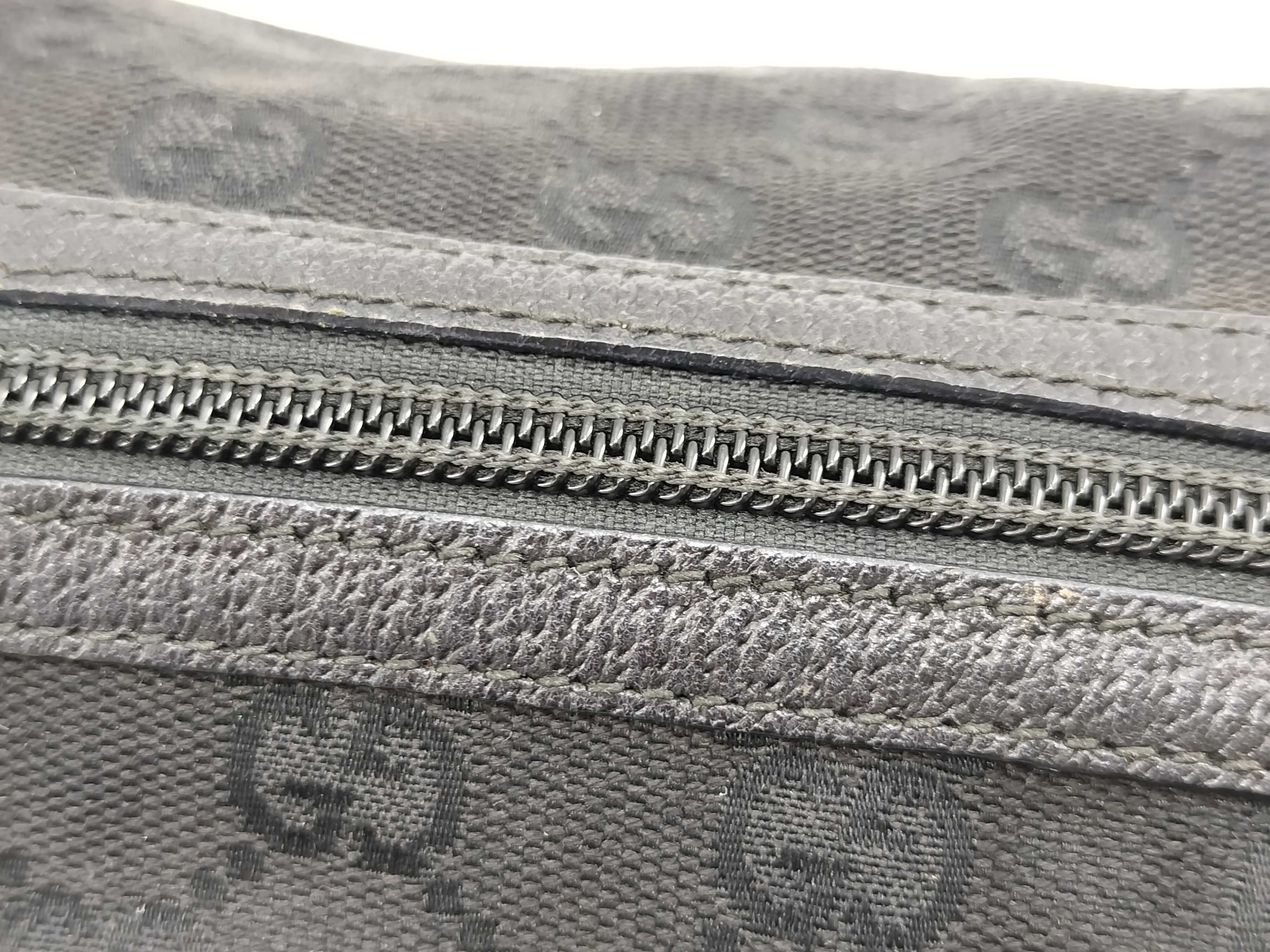GG Canvas Pouch — view 6