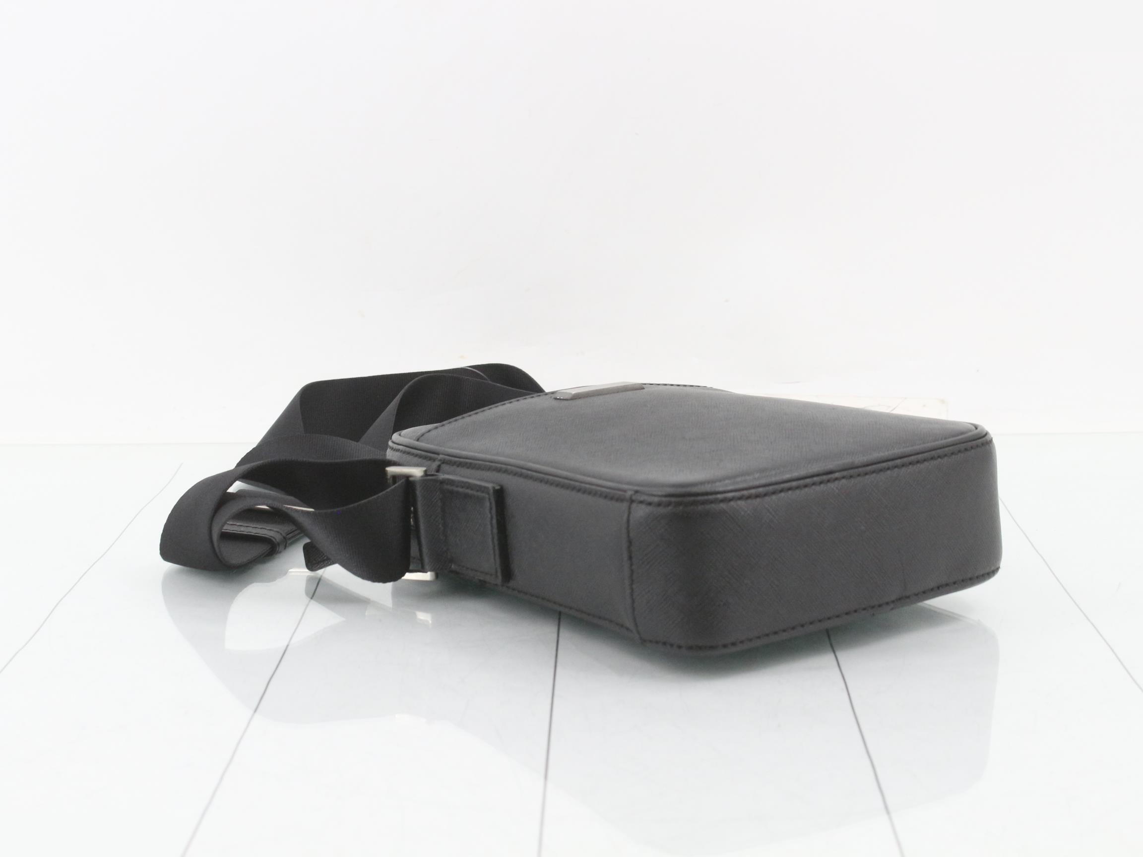 Other lines: Bags/Shoulder bags, Leather, Black — view 5