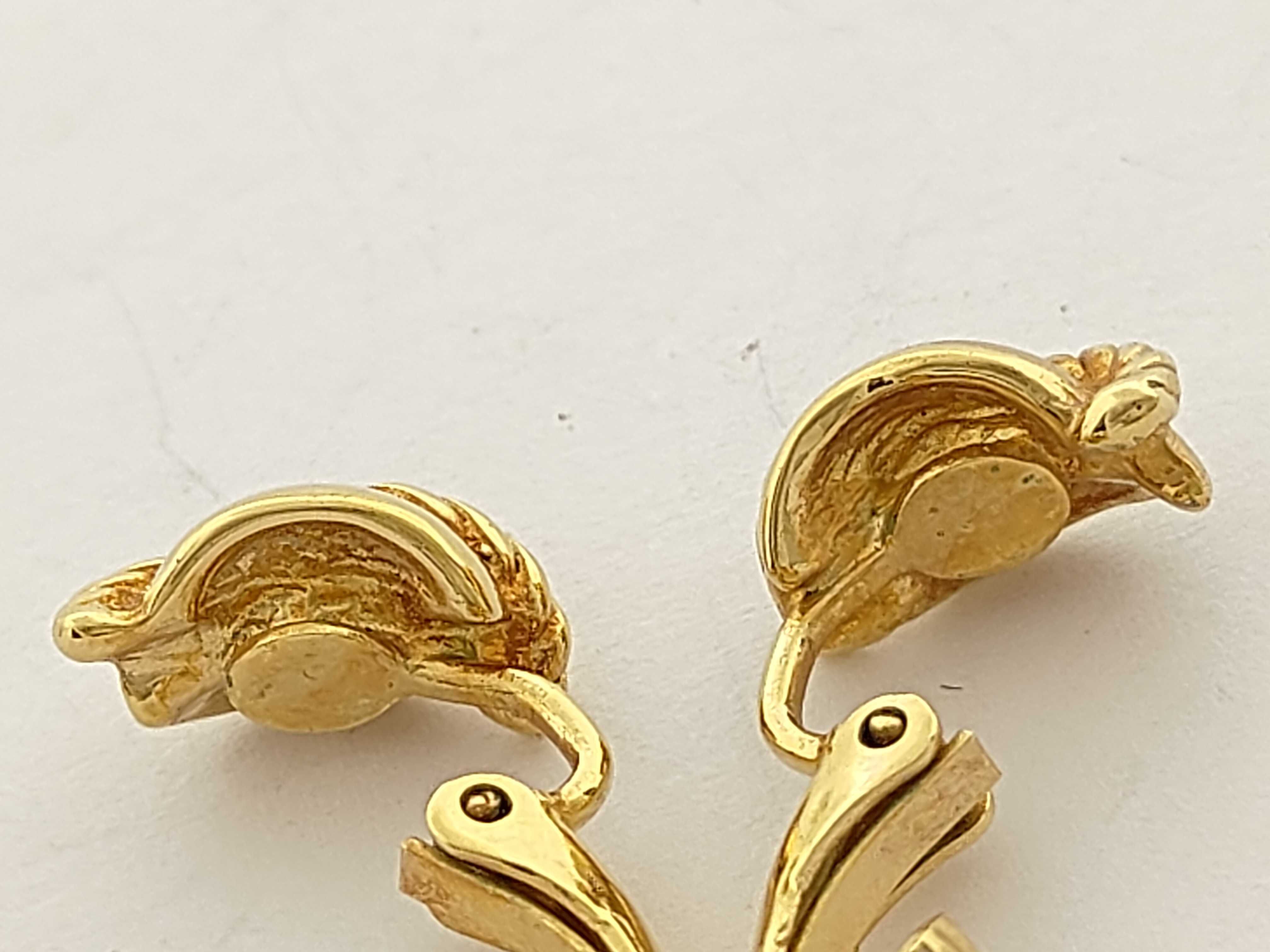 Earrings — view 8